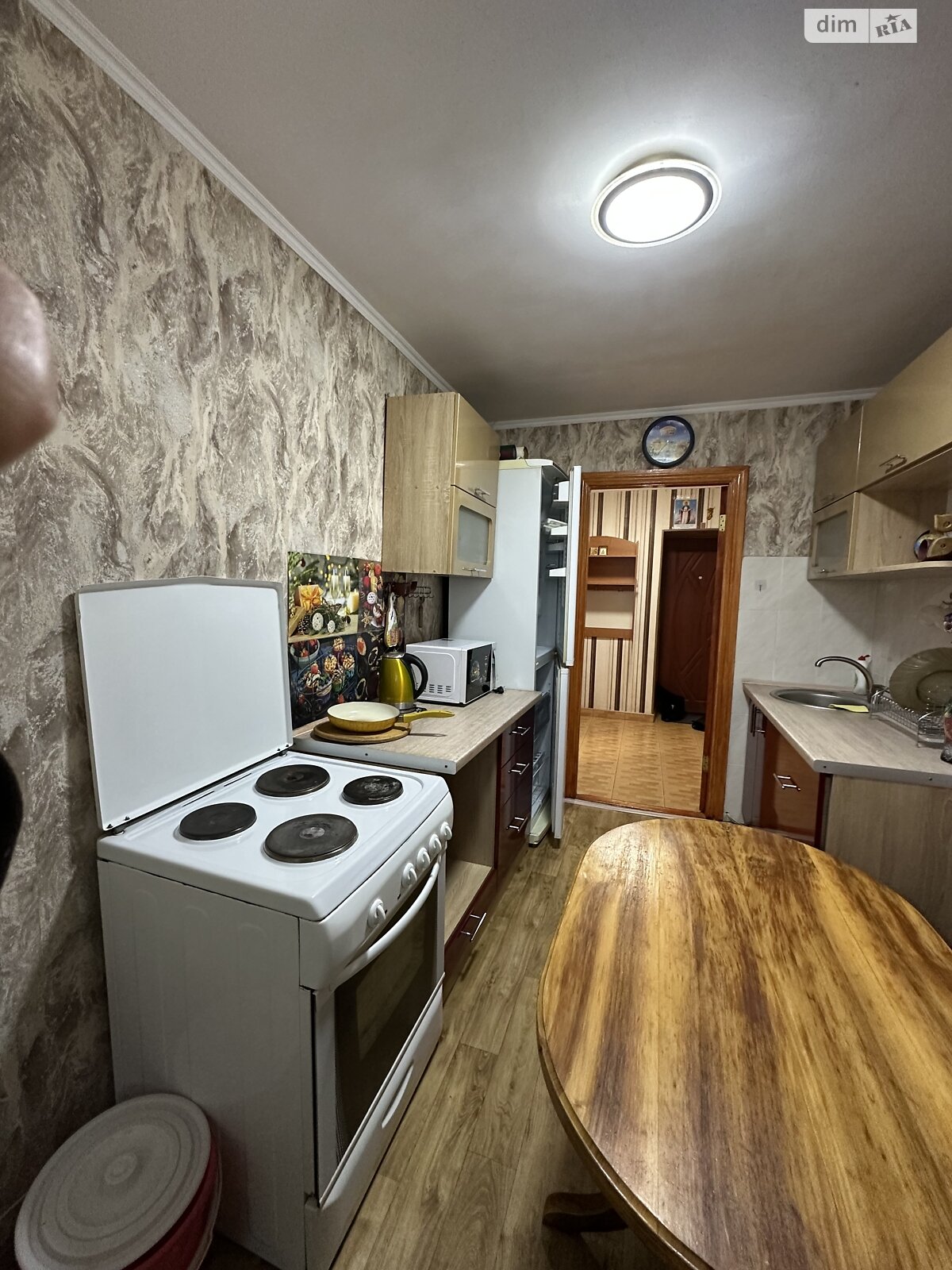 трехкомнатная квартира в Хмельницком, на ул. Степана Бандеры 6 в аренду на долгий срок помесячно фото 1