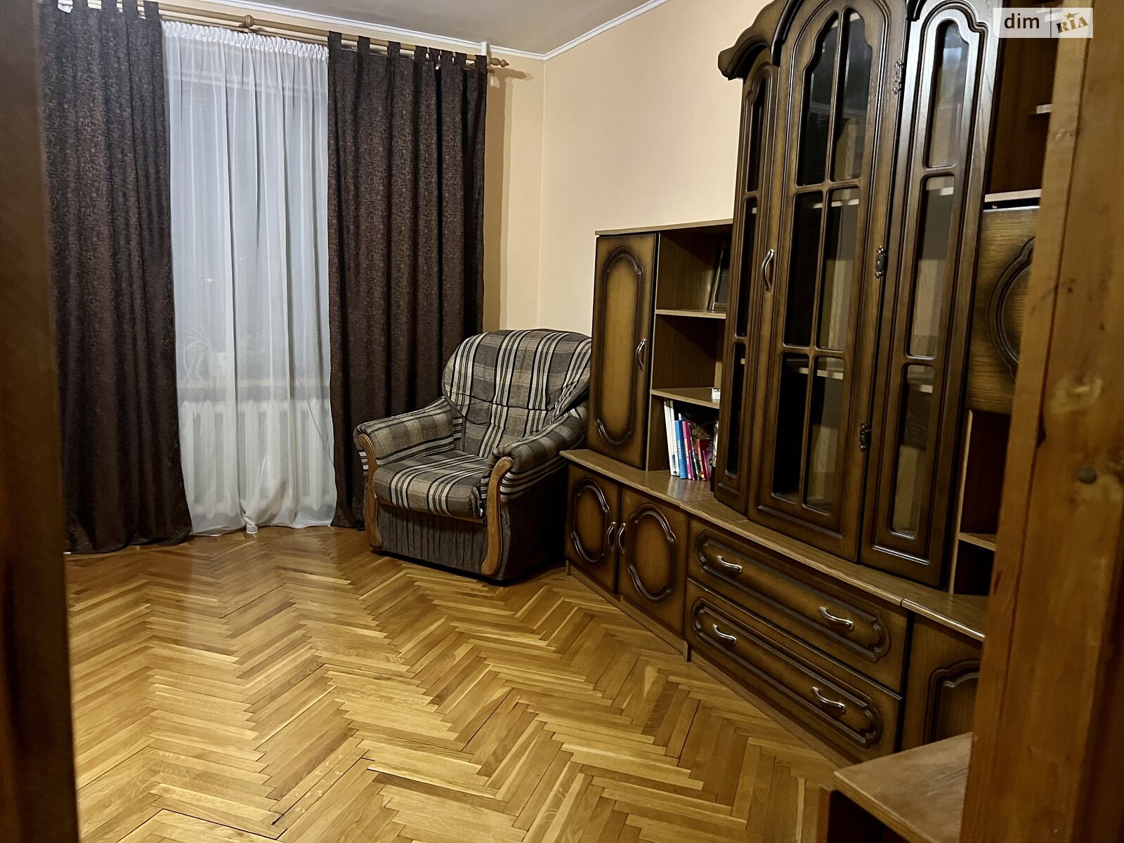двухкомнатная квартира в Хмельницком, район Центр, на ул. Трембовецкой Марии в аренду на долгий срок помесячно фото 1