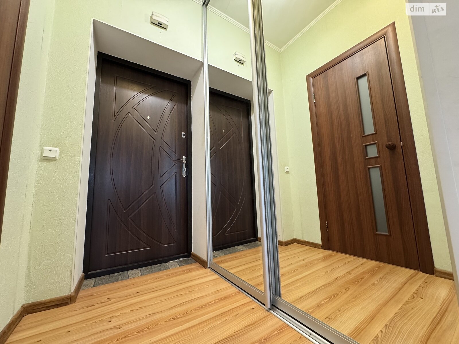 однокімнатна квартира в Хмельницькому, район Центр, на пров. Героїв Маріуполя 37/2, кв. 46 в довготривалу оренду помісячно фото 1 однокімнатна квартира в Хмельницькому, район Центр, на пров. Героїв Маріуполя 37/2, кв. 46 в довготривалу оренду помісячно фото 1
