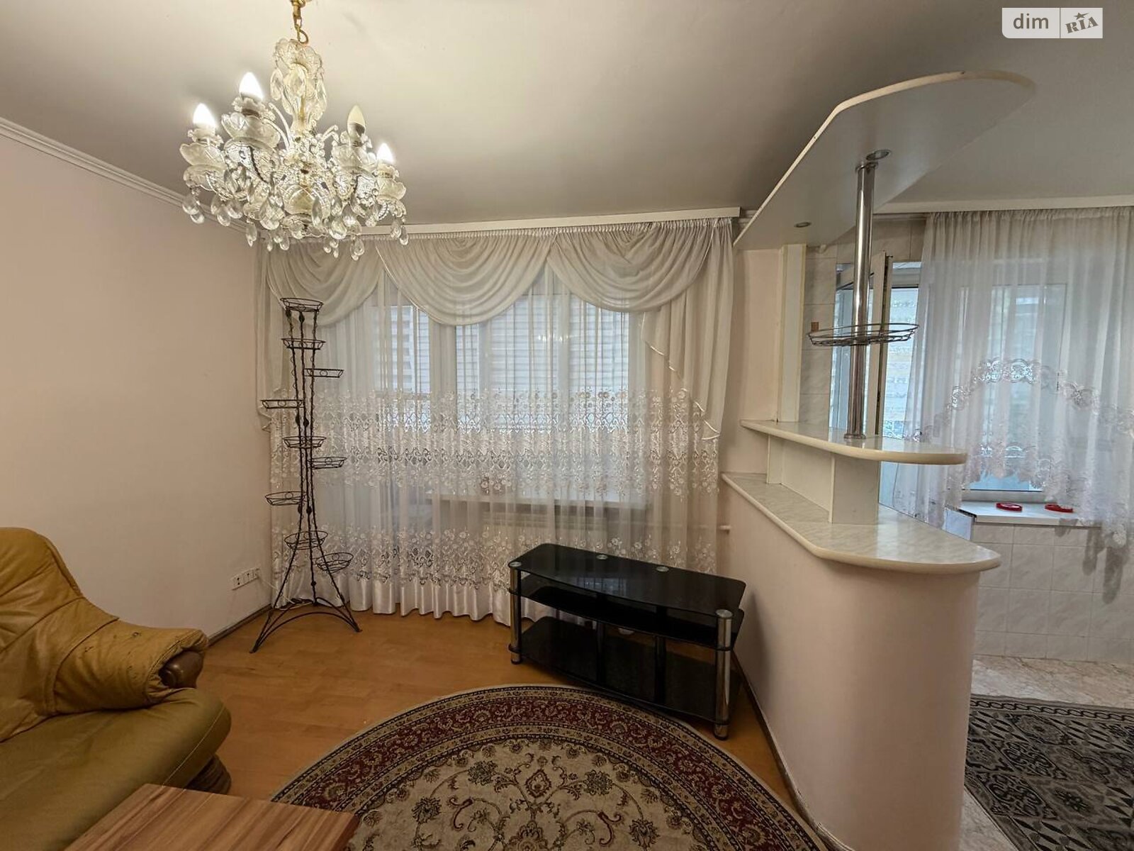двухкомнатная квартира в Хмельницком, район Центр, на ул. Героев Мариуполя 32 в аренду на долгий срок помесячно фото 1