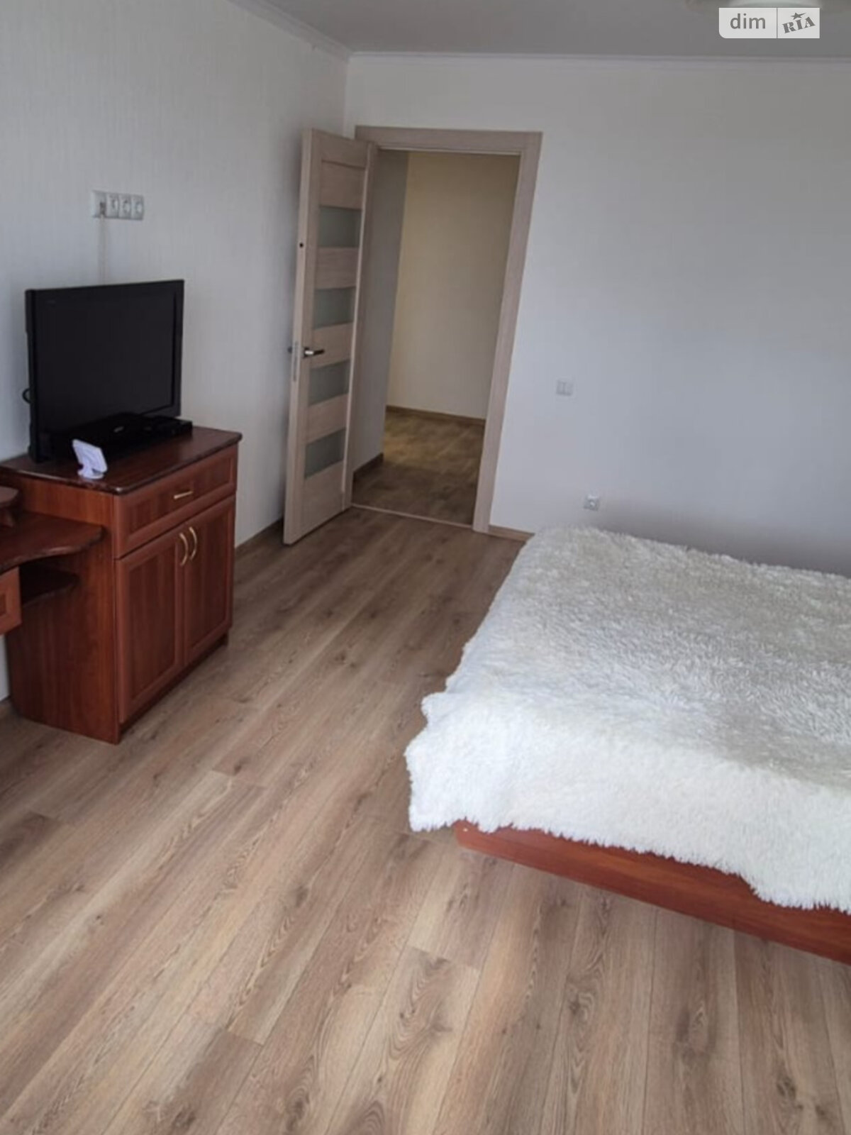 двухкомнатная квартира в Хмельницком, район Центр, на ул. Героя Украины Александра Петраковского 16Б в аренду на долгий срок помесячно фото 1 двухкомнатная квартира в Хмельницком, район Центр, на ул. Героя Украины Александра Петраковского 16Б в аренду на долгий срок помесячно фото 1