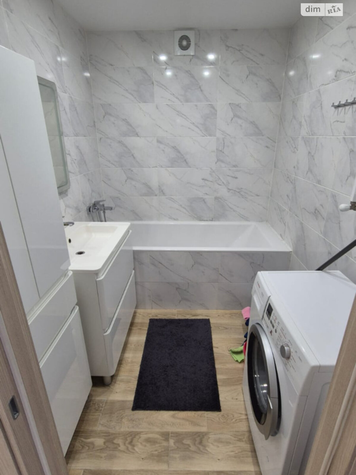 двухкомнатная квартира в Хмельницком, район Центр, на ул. Героя Украины Александра Петраковского 16Б в аренду на долгий срок помесячно фото 1 двухкомнатная квартира в Хмельницком, район Центр, на ул. Героя Украины Александра Петраковского 16Б в аренду на долгий срок помесячно фото 1