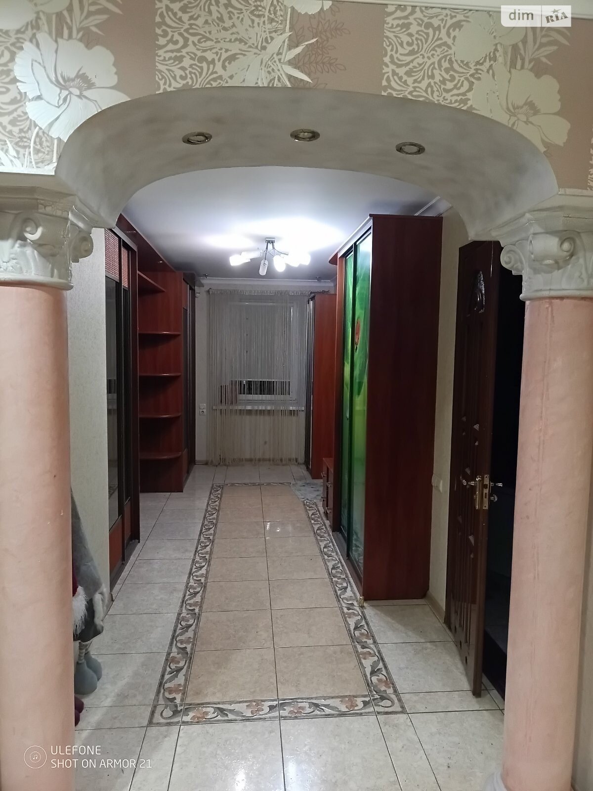 трикімнатна квартира з ремонтом в Хмельницькому, район Центр, на вул. Грушевського Михайла 39 в довготривалу оренду помісячно фото 1 трикімнатна квартира з ремонтом в Хмельницькому, район Центр, на вул. Грушевського Михайла 39 в довготривалу оренду помісячно фото 1