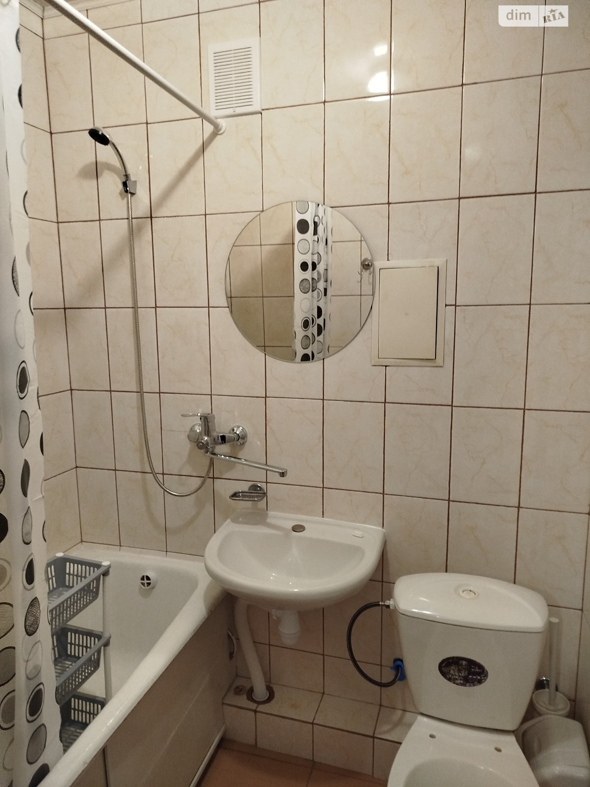 двухкомнатная квартира в Хмельницком, район Центр, на ул. Каменецкая 48 в аренду на долгий срок помесячно фото 1 двухкомнатная квартира в Хмельницком, район Центр, на ул. Каменецкая 48 в аренду на долгий срок помесячно фото 1