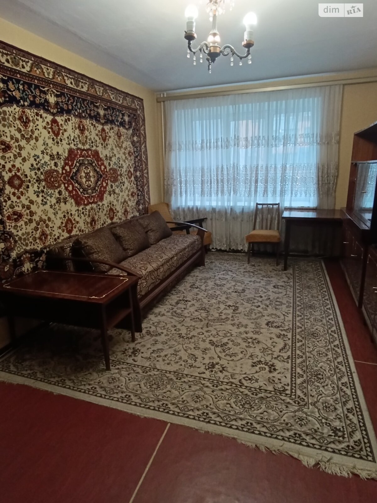 трехкомнатная квартира в Хмельницком, район Центр, на ул. Каменецкая в аренду на долгий срок помесячно фото 1