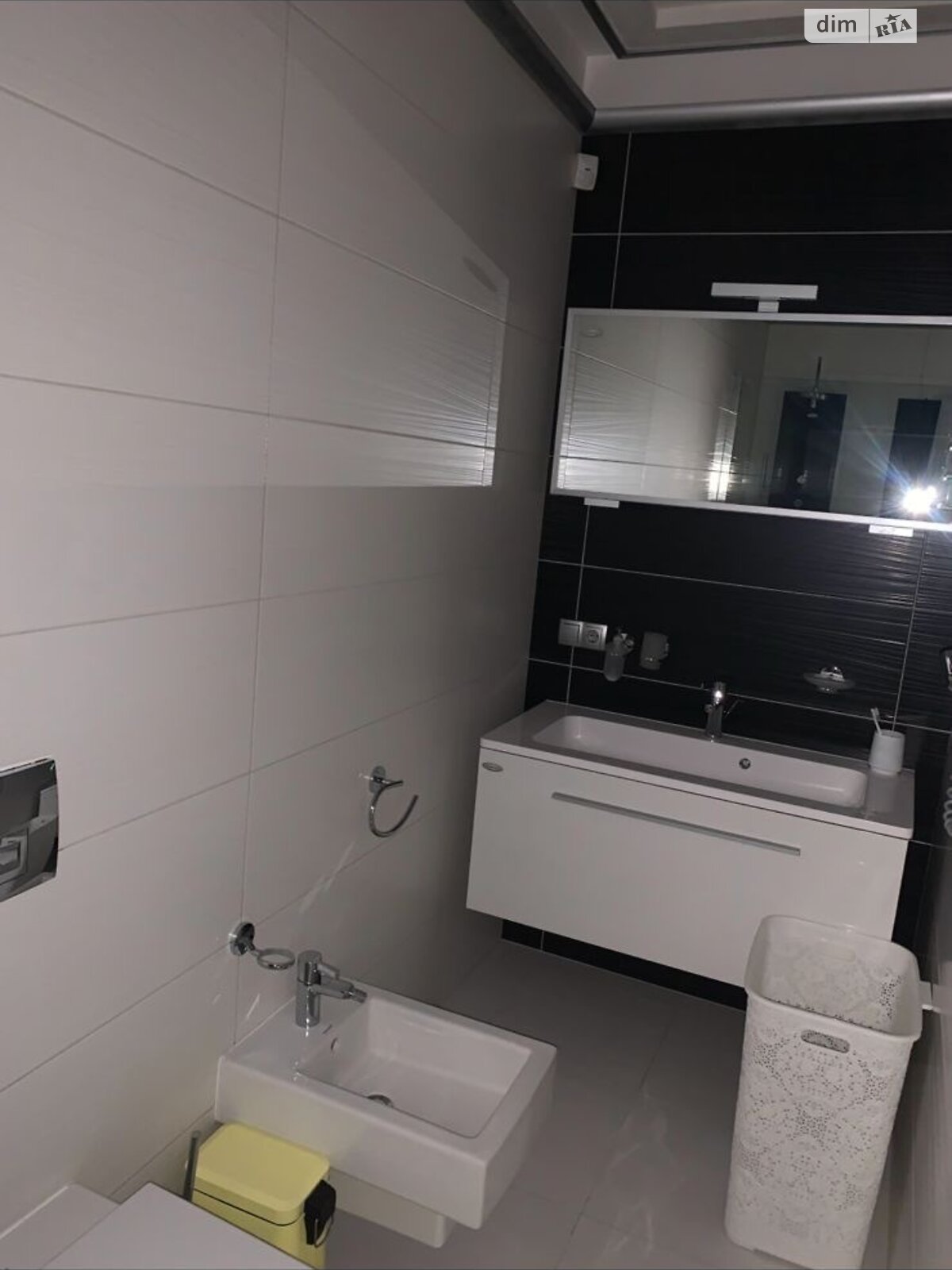 двухкомнатная квартира в Хмельницком, район Центр, на ул. Пилипчука Владимира 61 в аренду на долгий срок помесячно фото 1