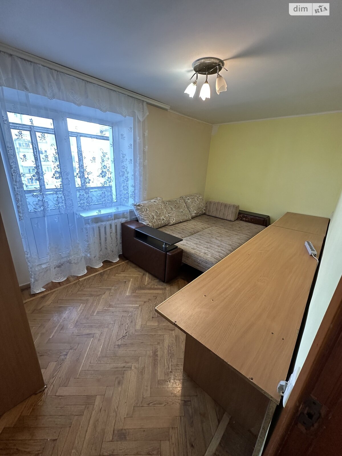 трикімнатна квартира в Хмельницькому, район Центр, на вул. Подільська 12 в довготривалу оренду помісячно фото 1 трикімнатна квартира в Хмельницькому, район Центр, на вул. Подільська 12 в довготривалу оренду помісячно фото 1