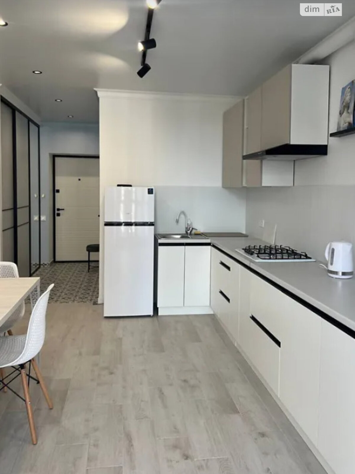 однокомнатная квартира в Хмельницком, район Центр, на ул. Подольская 10/5 в аренду на долгий срок помесячно фото 1 однокомнатная квартира в Хмельницком, район Центр, на ул. Подольская 10/5 в аренду на долгий срок помесячно фото 1