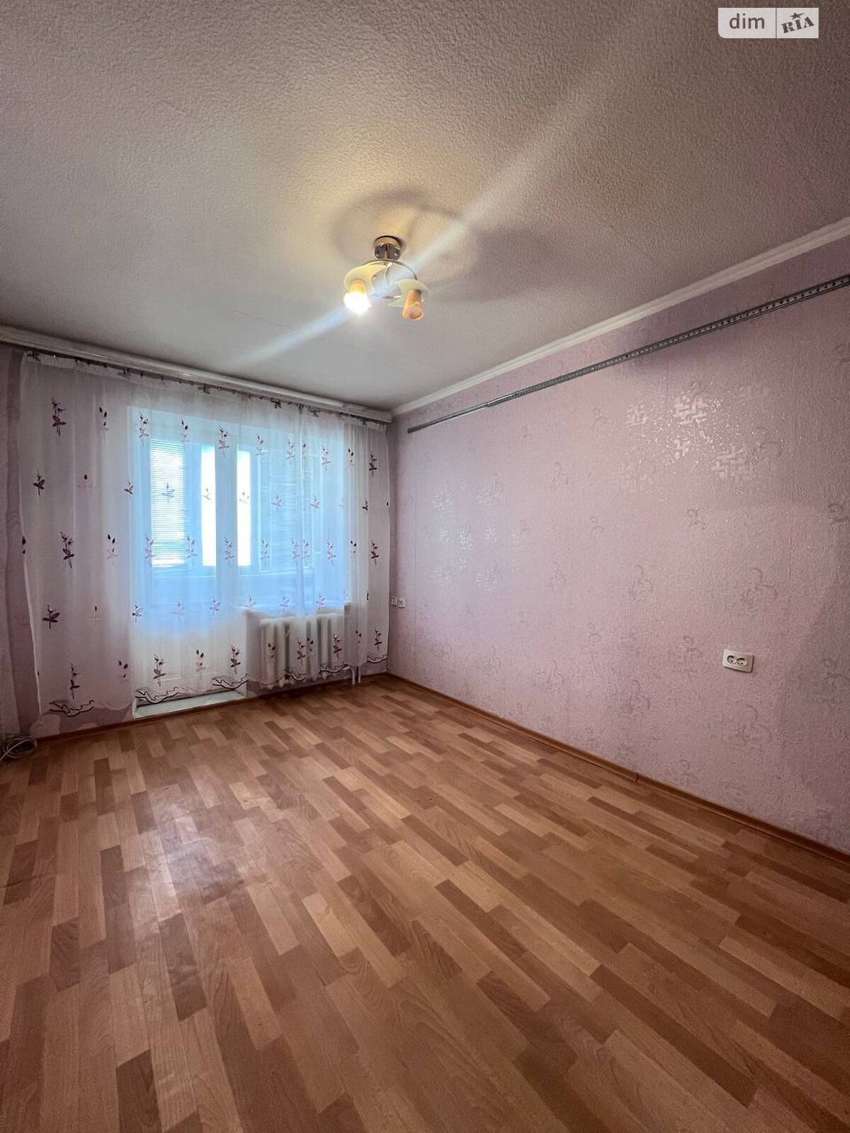 трехкомнатная квартира в Хмельницком, район Центр, на ул. Прибугская 4 в аренду на долгий срок помесячно фото 1 трехкомнатная квартира в Хмельницком, район Центр, на ул. Прибугская 4 в аренду на долгий срок помесячно фото 1