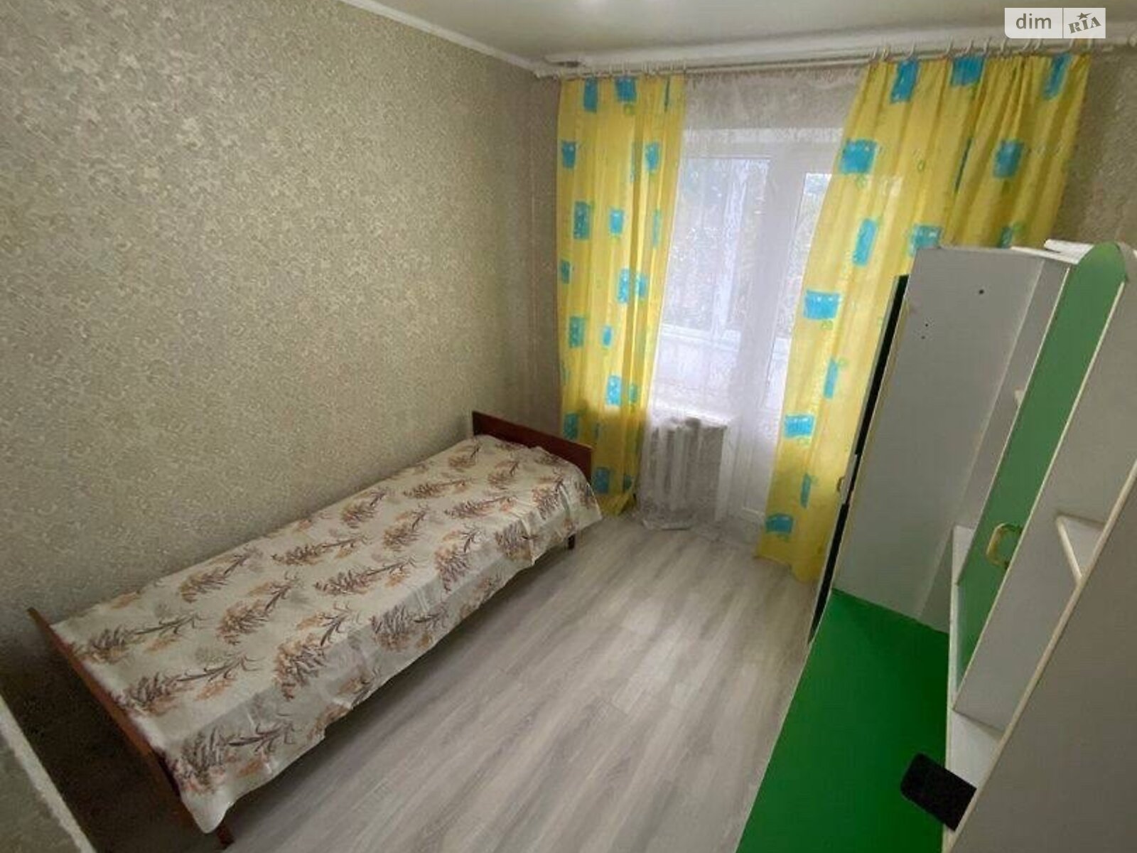 трехкомнатная квартира в Хмельницком, район Центр, на ул. Прибугская 32 в аренду на долгий срок помесячно фото 1 трехкомнатная квартира в Хмельницком, район Центр, на ул. Прибугская 32 в аренду на долгий срок помесячно фото 1