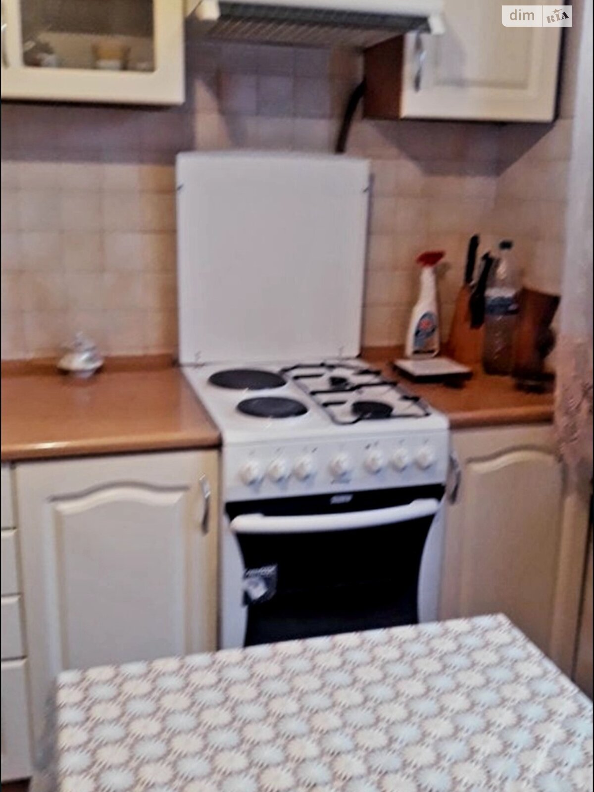 однокімнатна квартира в Хмельницькому, район Центр, на вул. Прибузька в довготривалу оренду помісячно фото 1 однокімнатна квартира в Хмельницькому, район Центр, на вул. Прибузька в довготривалу оренду помісячно фото 1
