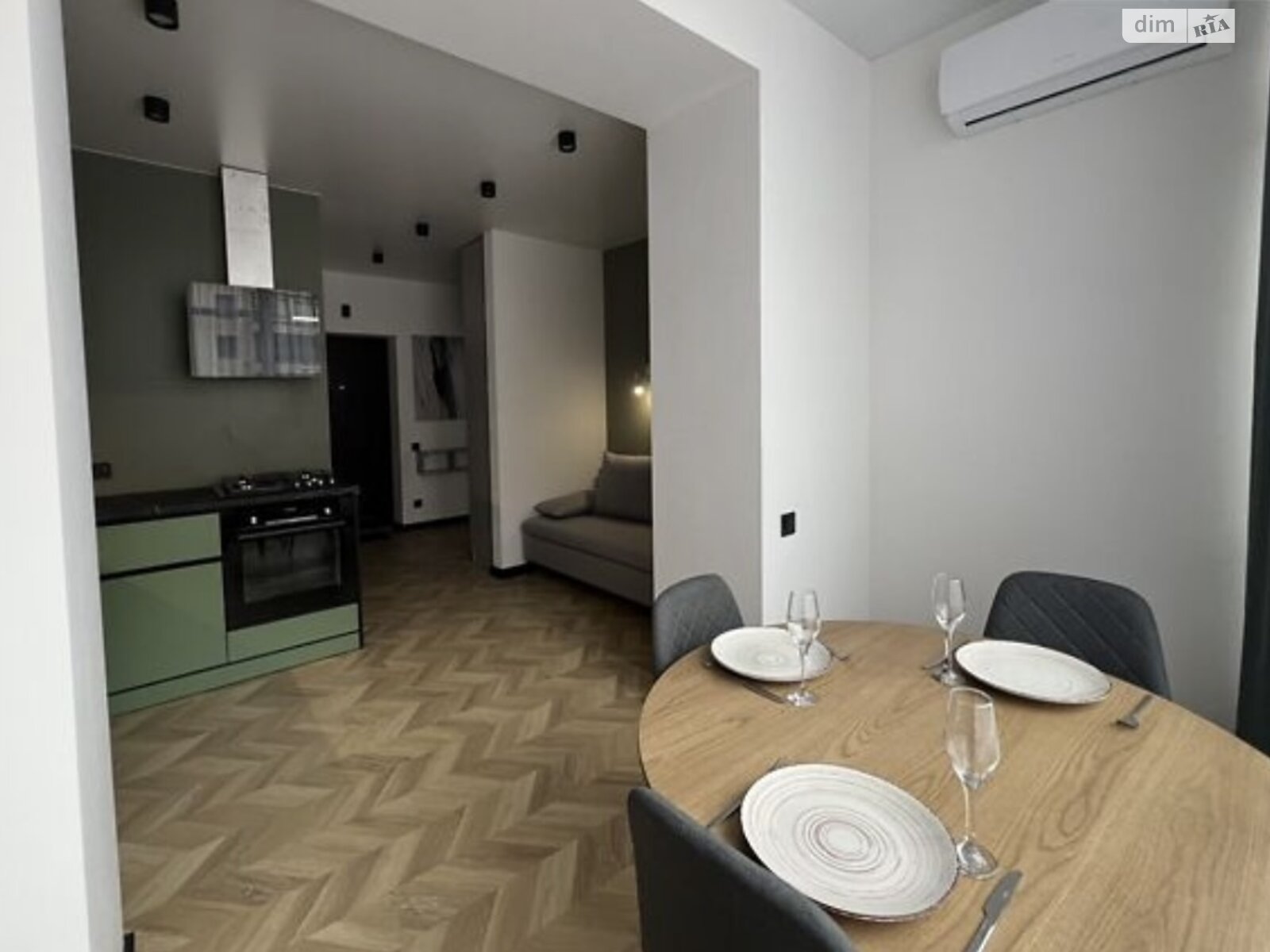 однокомнатная квартира в Хмельницком, район Центр, на ул. Проскуровского Подполья 110 в аренду на долгий срок помесячно фото 1 однокомнатная квартира в Хмельницком, район Центр, на ул. Проскуровского Подполья 110 в аренду на долгий срок помесячно фото 1