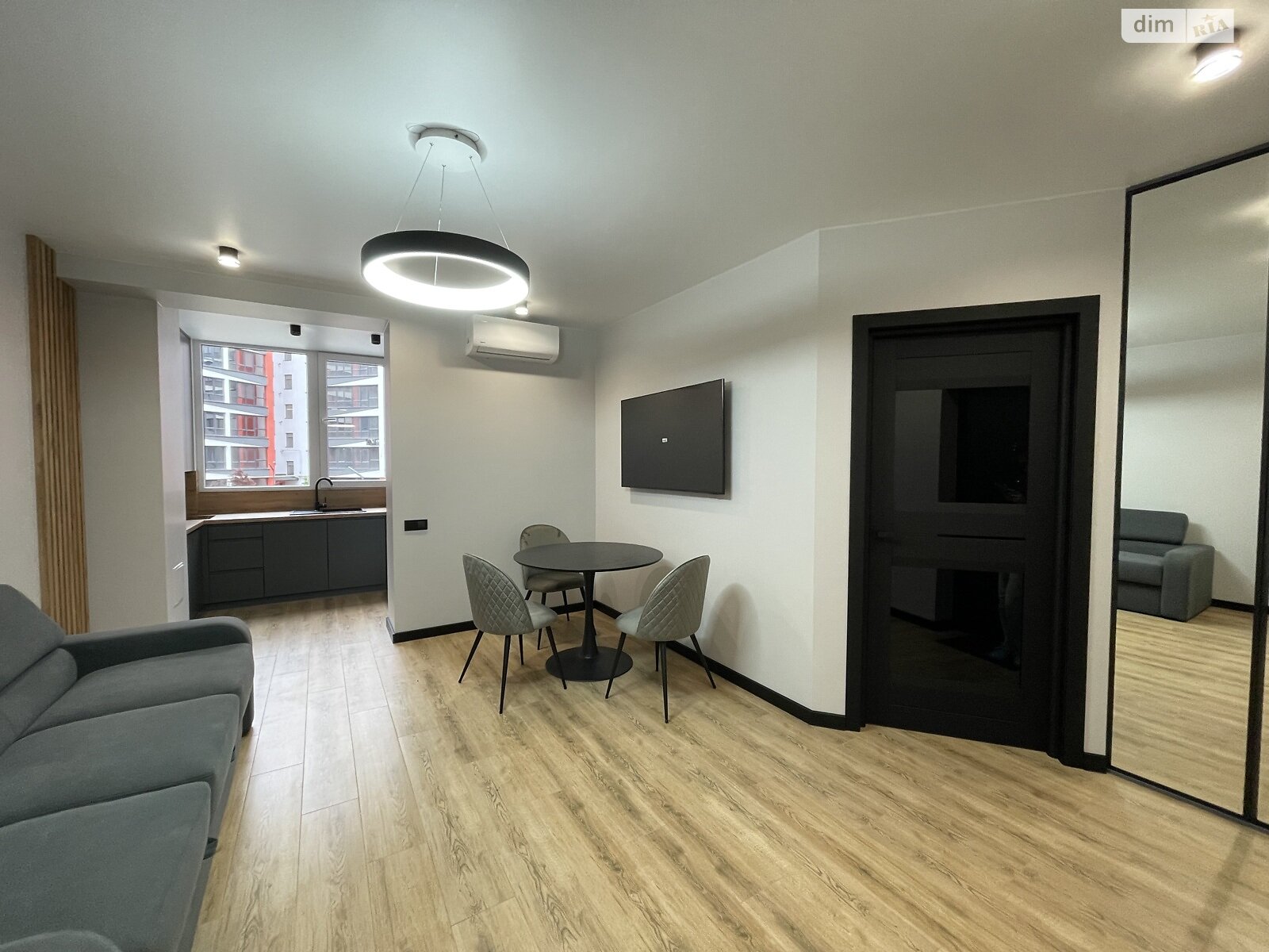 однокімнатна квартира в Хмельницькому, район Центр, на вул. Проскурівського Підпілля 165Е в довготривалу оренду помісячно фото 1 однокімнатна квартира в Хмельницькому, район Центр, на вул. Проскурівського Підпілля 165Е в довготривалу оренду помісячно фото 1