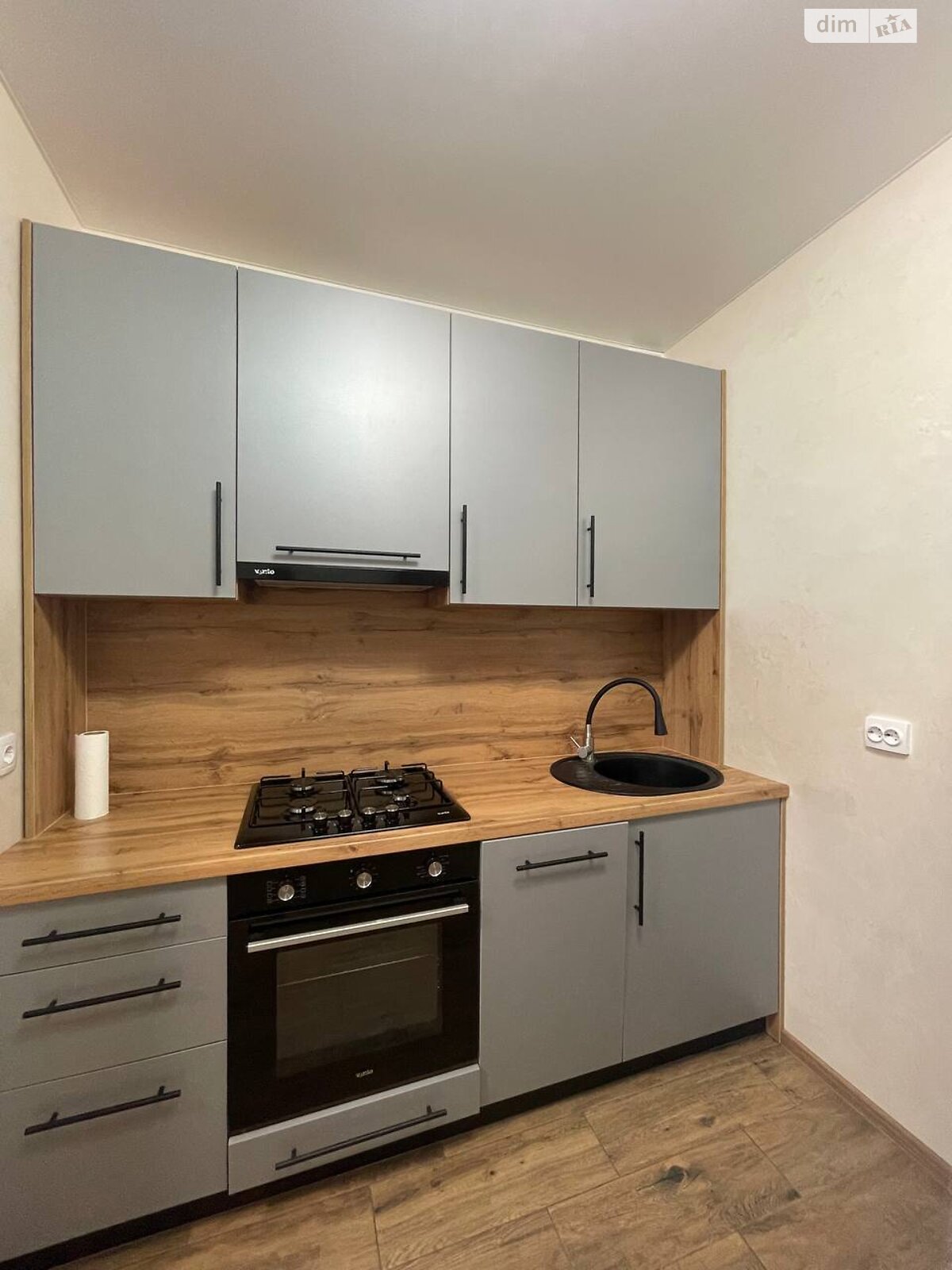 однокомнатная квартира в Хмельницком, район Центр, на ул. Проскуровского Подполья 110 в аренду на долгий срок помесячно фото 1 однокомнатная квартира в Хмельницком, район Центр, на ул. Проскуровского Подполья 110 в аренду на долгий срок помесячно фото 1