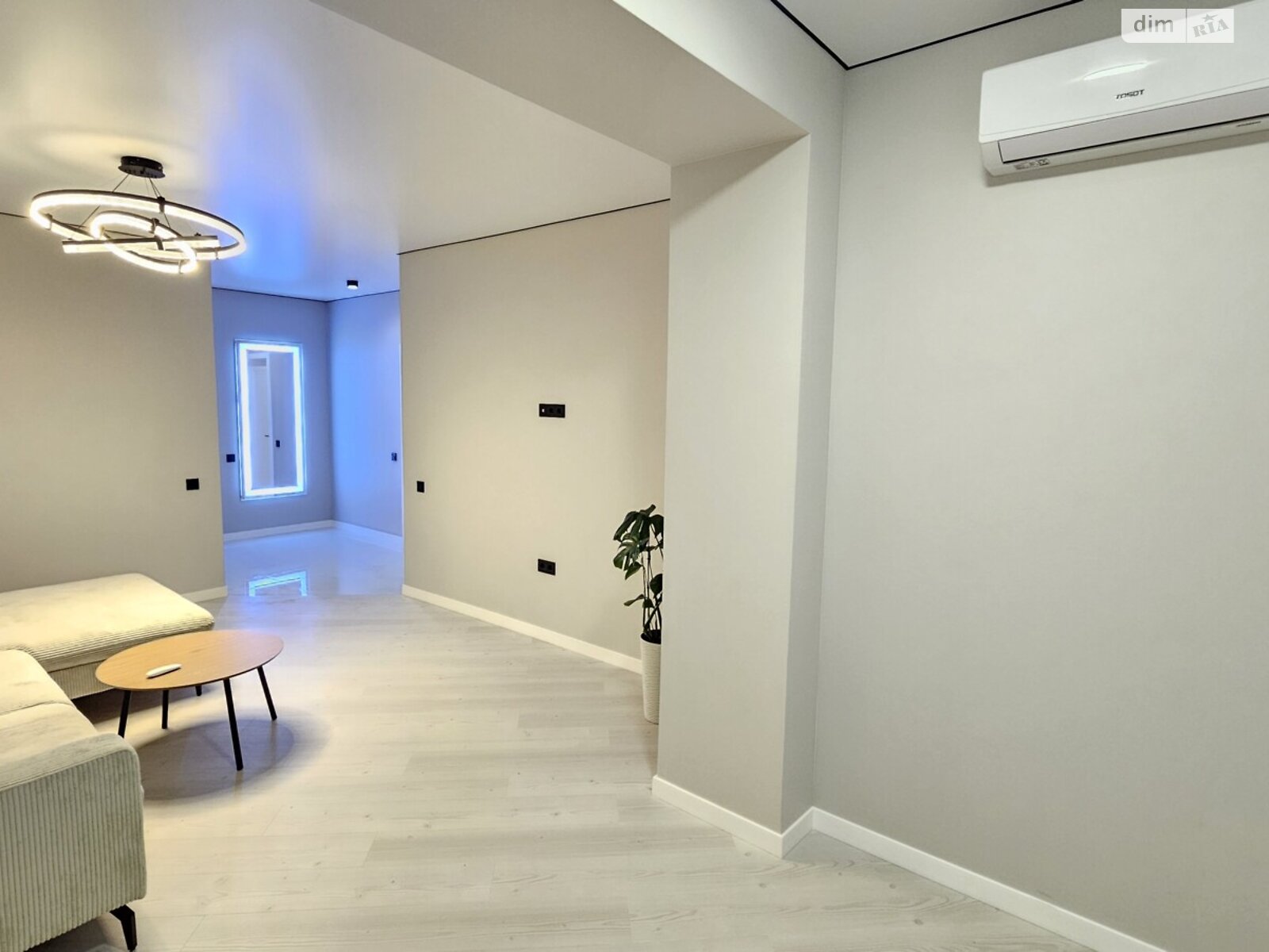 двухкомнатная квартира в Хмельницком, район Центр, на ул. Шевченко 39 в аренду на долгий срок помесячно фото 1 двухкомнатная квартира в Хмельницком, район Центр, на ул. Шевченко 39 в аренду на долгий срок помесячно фото 1