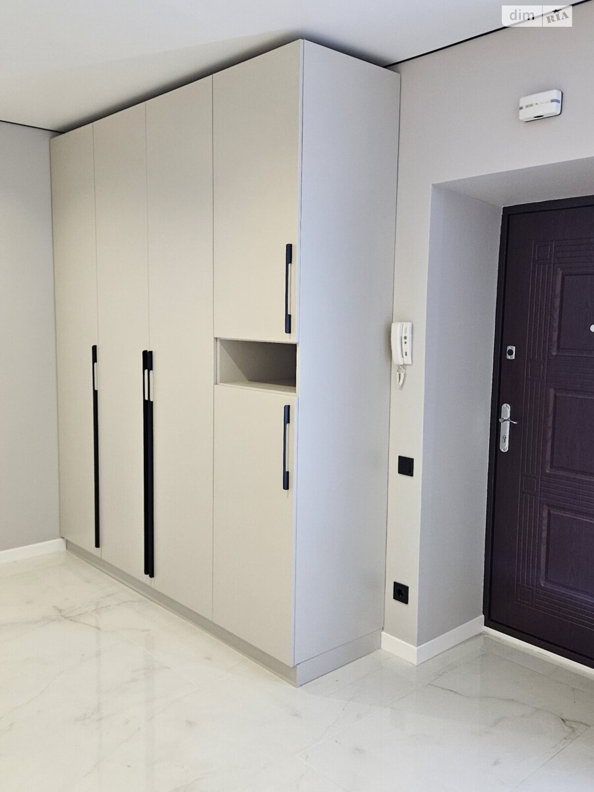 двухкомнатная квартира в Хмельницком, район Центр, на ул. Шевченко 39 в аренду на долгий срок помесячно фото 1 двухкомнатная квартира в Хмельницком, район Центр, на ул. Шевченко 39 в аренду на долгий срок помесячно фото 1