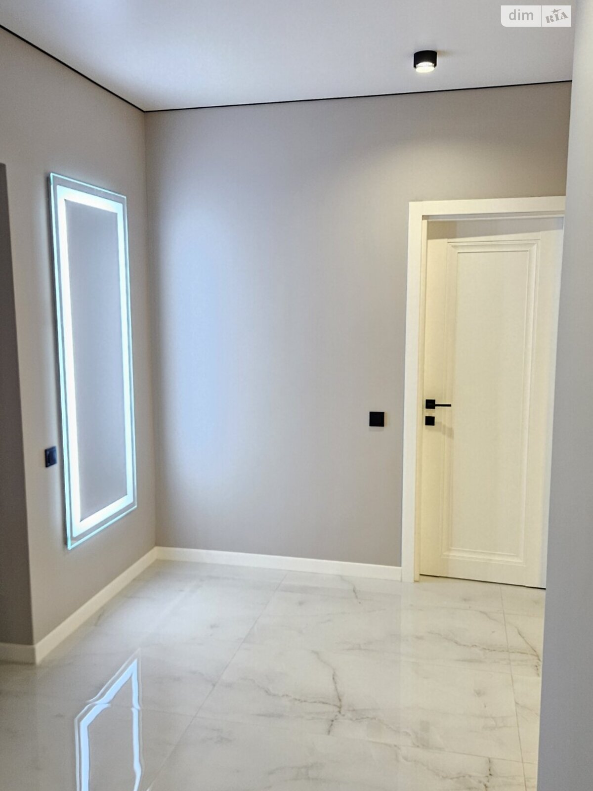 двухкомнатная квартира в Хмельницком, район Центр, на ул. Шевченко 39 в аренду на долгий срок помесячно фото 1 двухкомнатная квартира в Хмельницком, район Центр, на ул. Шевченко 39 в аренду на долгий срок помесячно фото 1