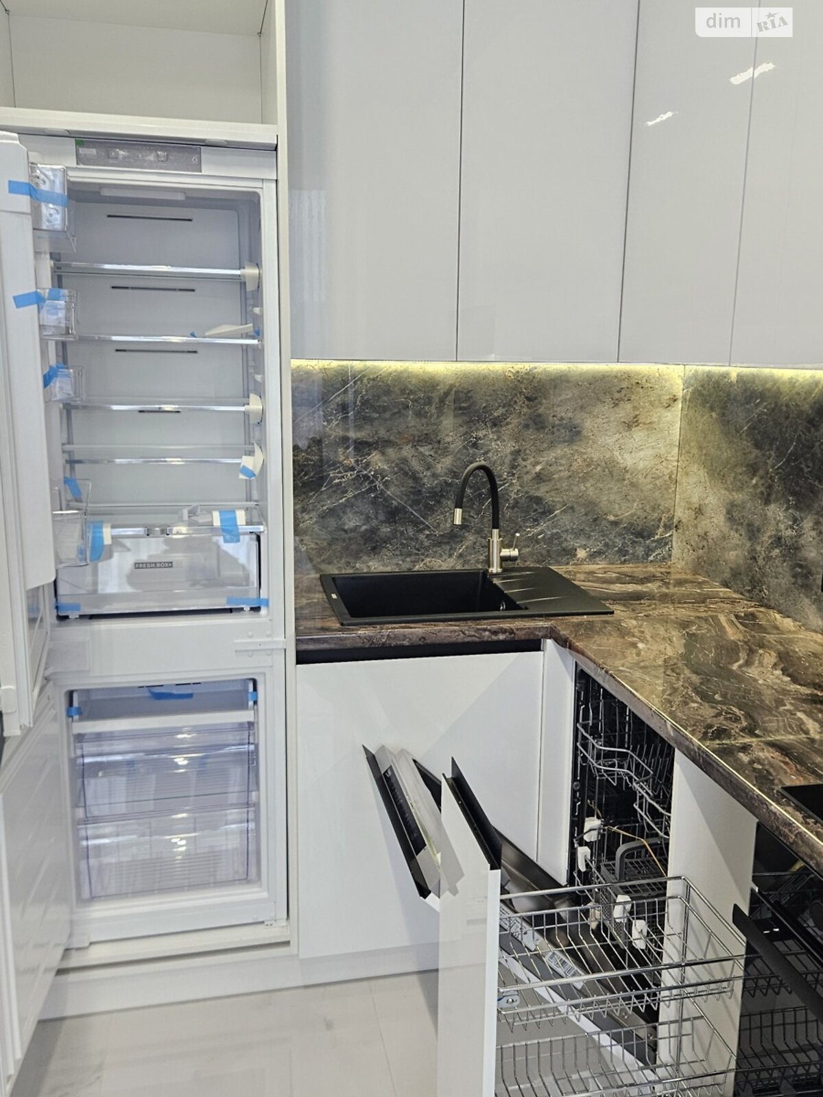 двухкомнатная квартира в Хмельницком, район Центр, на ул. Шевченко 39 в аренду на долгий срок помесячно фото 1 двухкомнатная квартира в Хмельницком, район Центр, на ул. Шевченко 39 в аренду на долгий срок помесячно фото 1