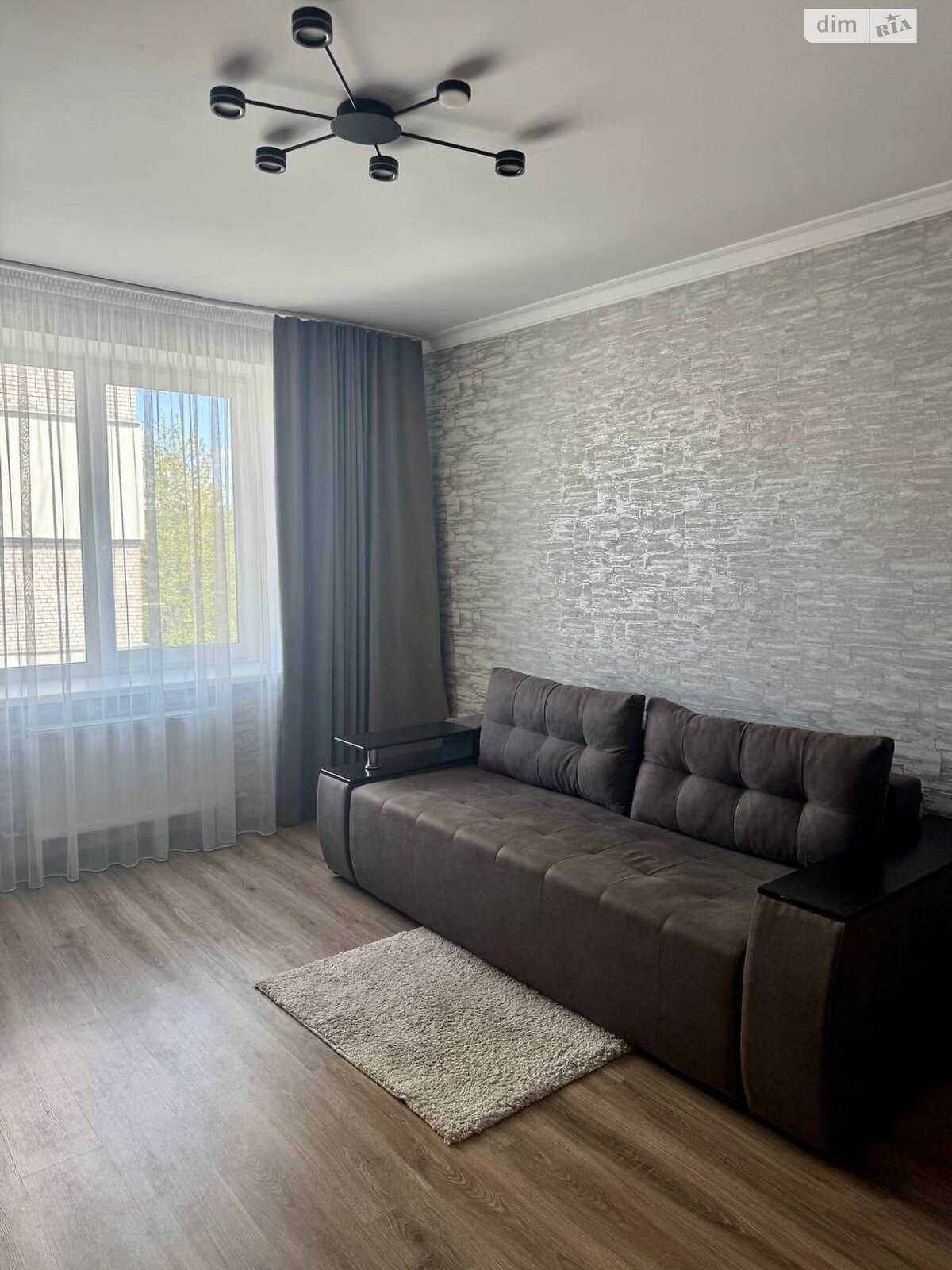 двухкомнатная квартира в Хмельницком, район Центр, на ул. Шевченко 46 в аренду на долгий срок помесячно фото 1 двухкомнатная квартира в Хмельницком, район Центр, на ул. Шевченко 46 в аренду на долгий срок помесячно фото 1