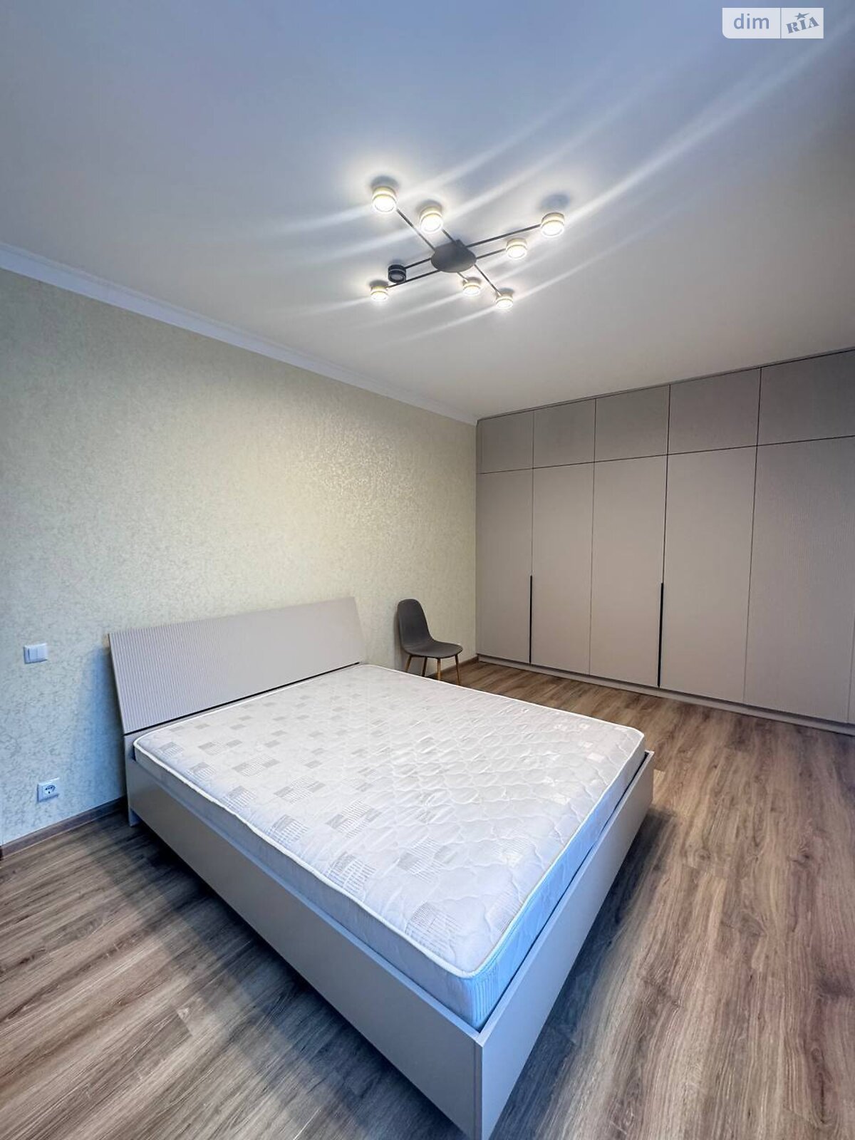 двухкомнатная квартира в Хмельницком, район Центр, на ул. Шевченко 46 в аренду на долгий срок помесячно фото 1 двухкомнатная квартира в Хмельницком, район Центр, на ул. Шевченко 46 в аренду на долгий срок помесячно фото 1