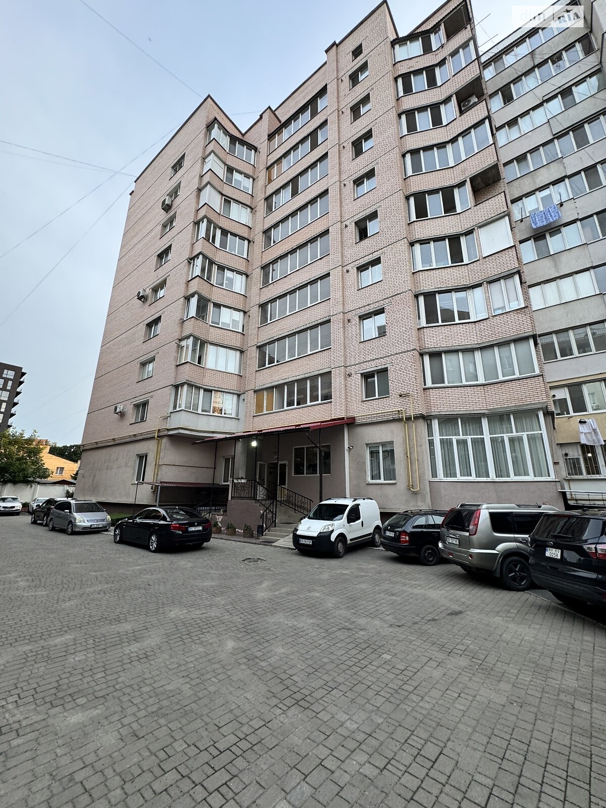 двухкомнатная квартира в Хмельницком, район Центр, на шоссе Старокостянтиновское 26/3 в аренду на долгий срок помесячно фото 1 двухкомнатная квартира в Хмельницком, район Центр, на шоссе Старокостянтиновское 26/3 в аренду на долгий срок помесячно фото 1