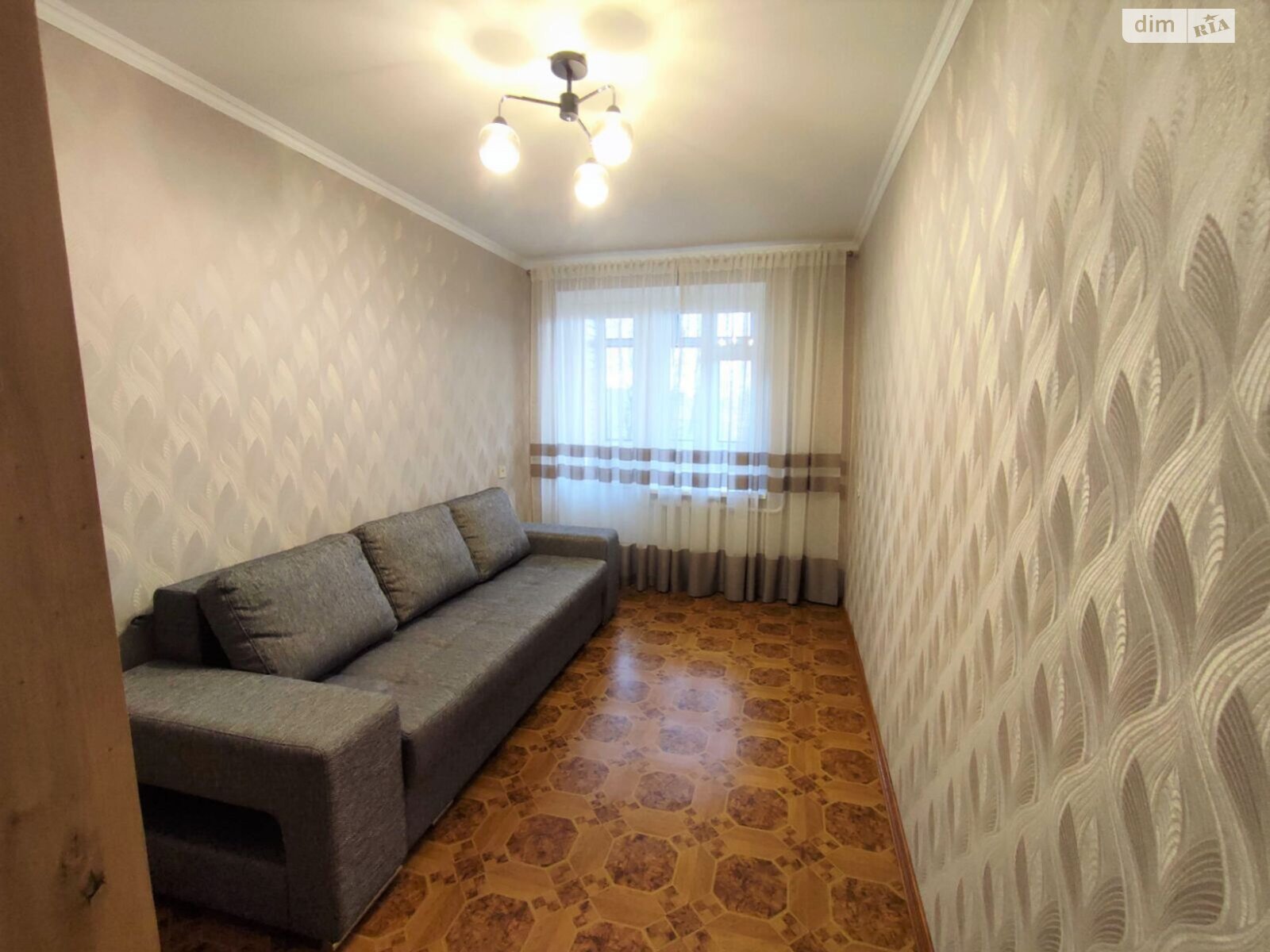 трехкомнатная квартира в Хмельницком, район Центр, на ул. Трембовецкой Марии 3 в аренду на долгий срок помесячно фото 1