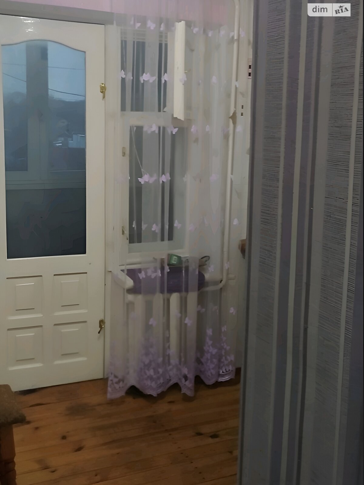 двокімнатна квартира в Хмельницькому, район Центр, на вул. Вайсера 4 в довготривалу оренду помісячно фото 1