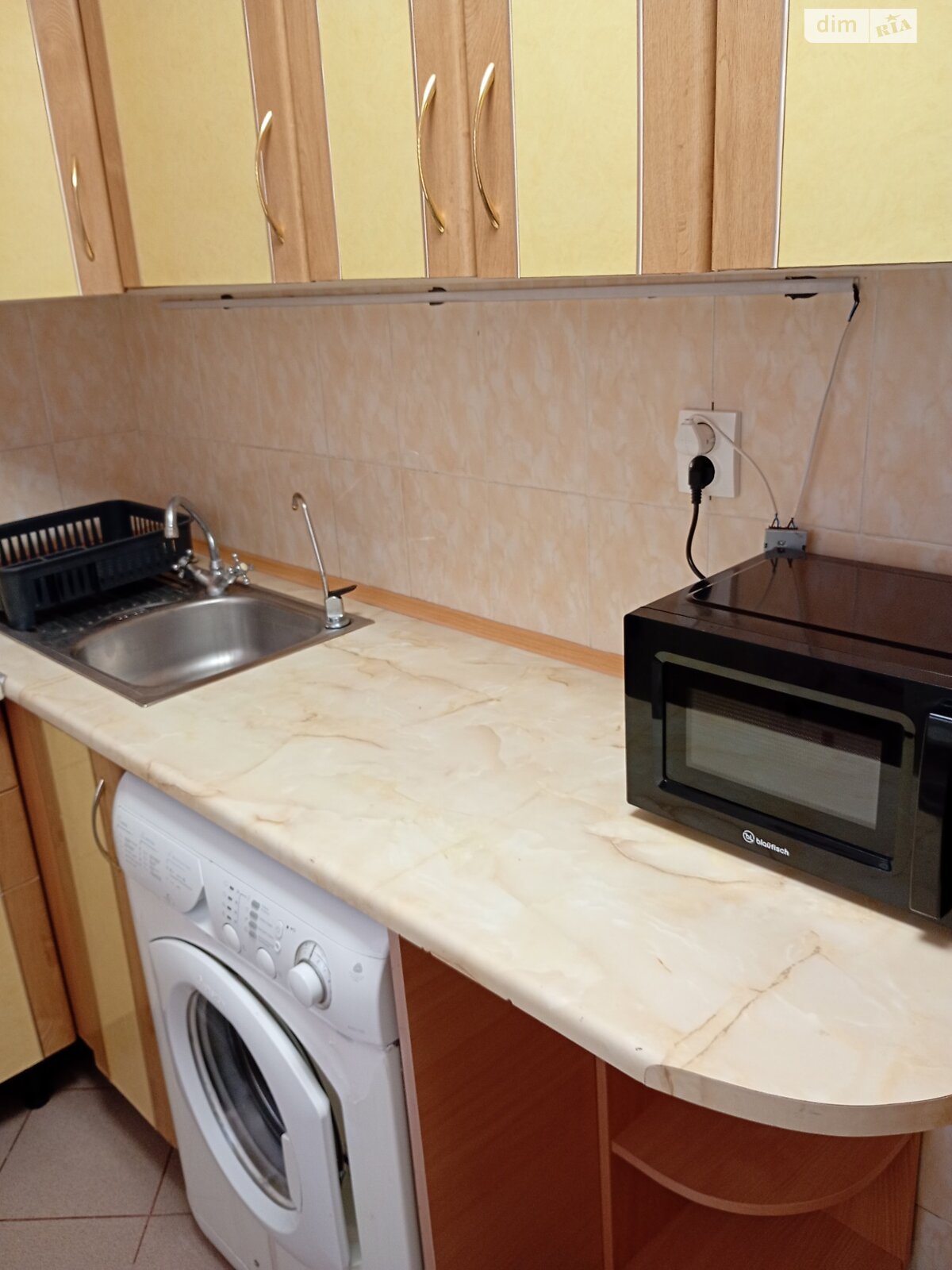 однокімнатна квартира в Хмельницькому, район Центр, на вул. Завадського в довготривалу оренду помісячно фото 1