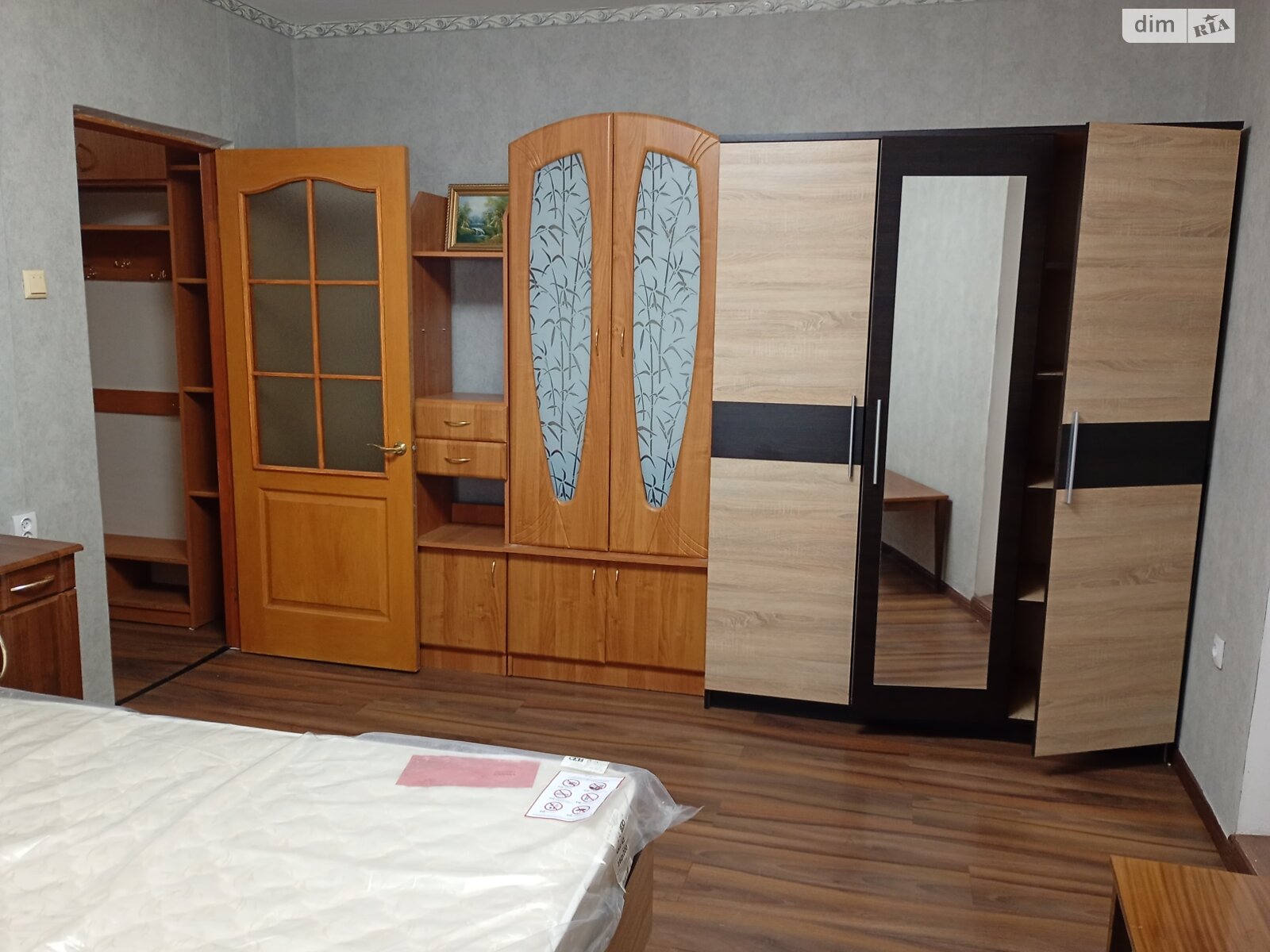 однокімнатна квартира в Хмельницькому, район Центр, на вул. Завадського в довготривалу оренду помісячно фото 1