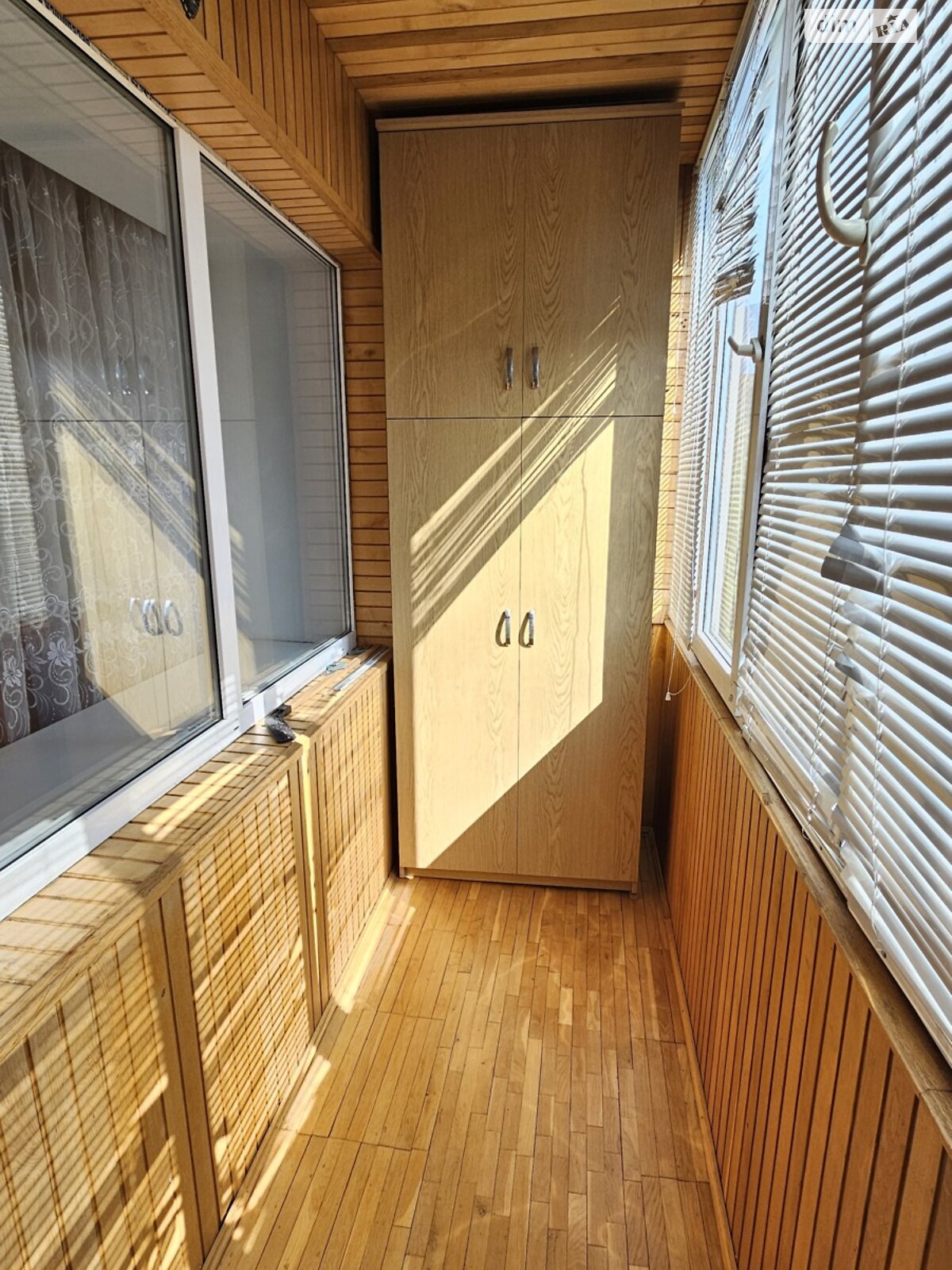 трикімнатна квартира в Хмельницькому, район Виставка, на вул. Коновальця Євгена, кв. 24 в довготривалу оренду помісячно фото 1 трикімнатна квартира в Хмельницькому, район Виставка, на вул. Коновальця Євгена, кв. 24 в довготривалу оренду помісячно фото 1