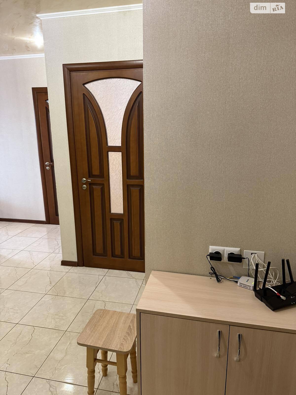 двокімнатна квартира в Хмельницькому, район Виставка, на вул. Мазура Миколи в довготривалу оренду помісячно фото 1 двокімнатна квартира в Хмельницькому, район Виставка, на вул. Мазура Миколи в довготривалу оренду помісячно фото 1