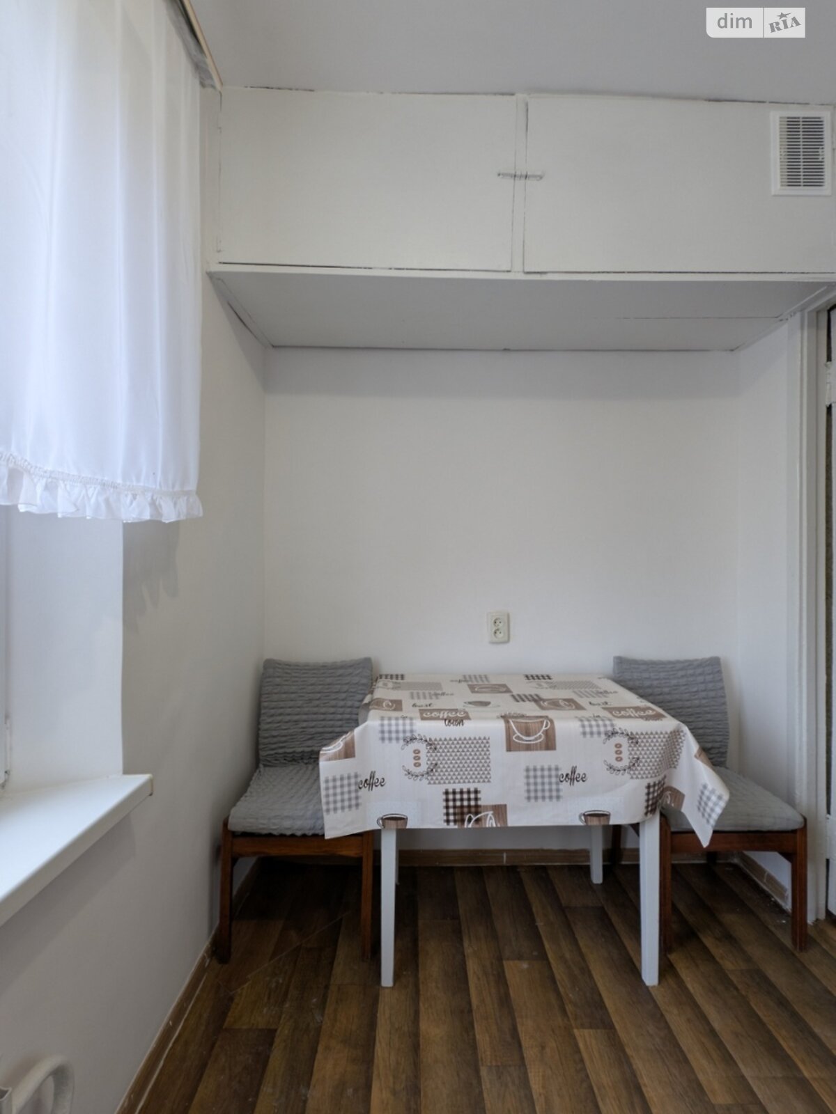 однокомнатная квартира в Хмельницком, район Выставка, на пр. Мира 53/1 в аренду на долгий срок помесячно фото 1 однокомнатная квартира в Хмельницком, район Выставка, на пр. Мира 53/1 в аренду на долгий срок помесячно фото 1