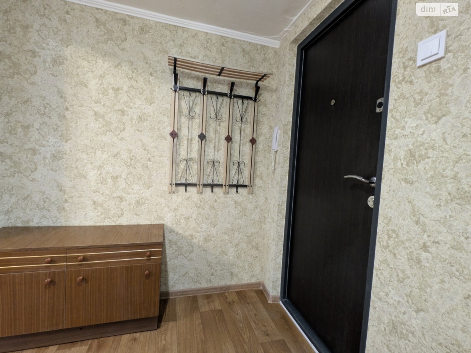 однокомнатная квартира в Хмельницком, район Выставка, на пр. Мира 53/1 в аренду на долгий срок помесячно фото 1 однокомнатная квартира в Хмельницком, район Выставка, на пр. Мира 53/1 в аренду на долгий срок помесячно фото 1