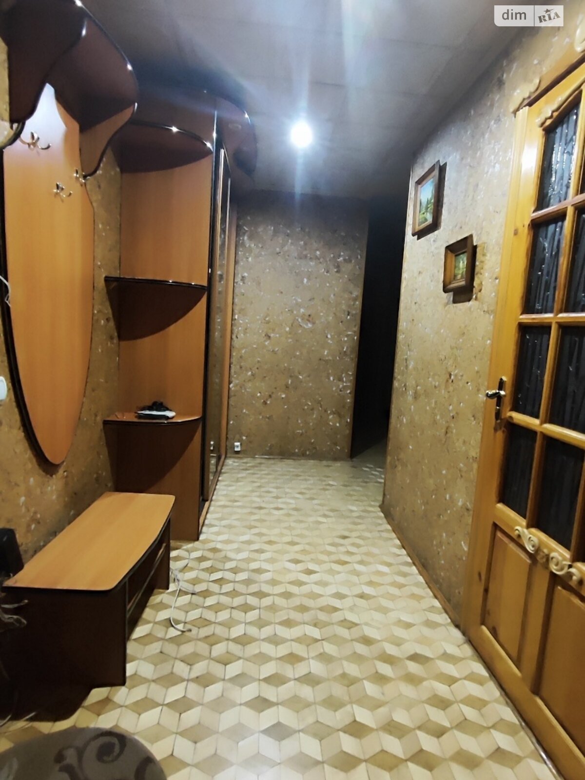 чотирикімнатна квартира в Хмельницькому, район Виставка, на просп. Миру 80 в довготривалу оренду помісячно фото 1 чотирикімнатна квартира в Хмельницькому, район Виставка, на просп. Миру 80 в довготривалу оренду помісячно фото 1