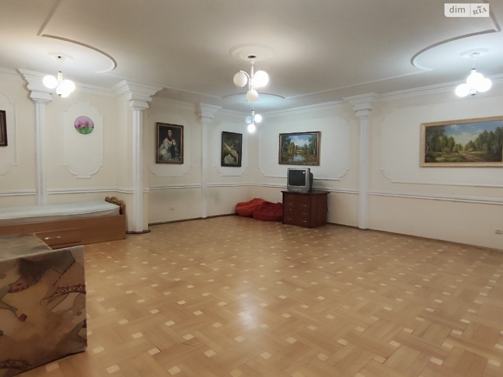 чотирикімнатна квартира в Хмельницькому, район Виставка, на просп. Миру 80 в довготривалу оренду помісячно фото 1 чотирикімнатна квартира в Хмельницькому, район Виставка, на просп. Миру 80 в довготривалу оренду помісячно фото 1