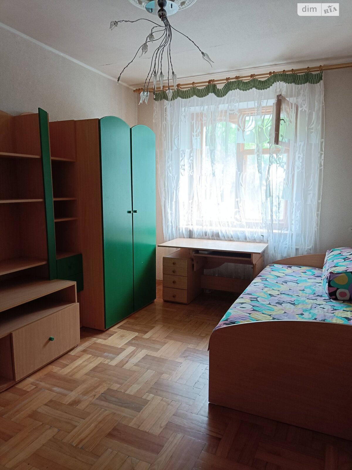 четырехкомнатная квартира в Хмельницком, район Выставка, на просп. Мира 80, кв. 10 в аренду на долгий срок помесячно фото 1 четырехкомнатная квартира в Хмельницком, район Выставка, на просп. Мира 80, кв. 10 в аренду на долгий срок помесячно фото 1