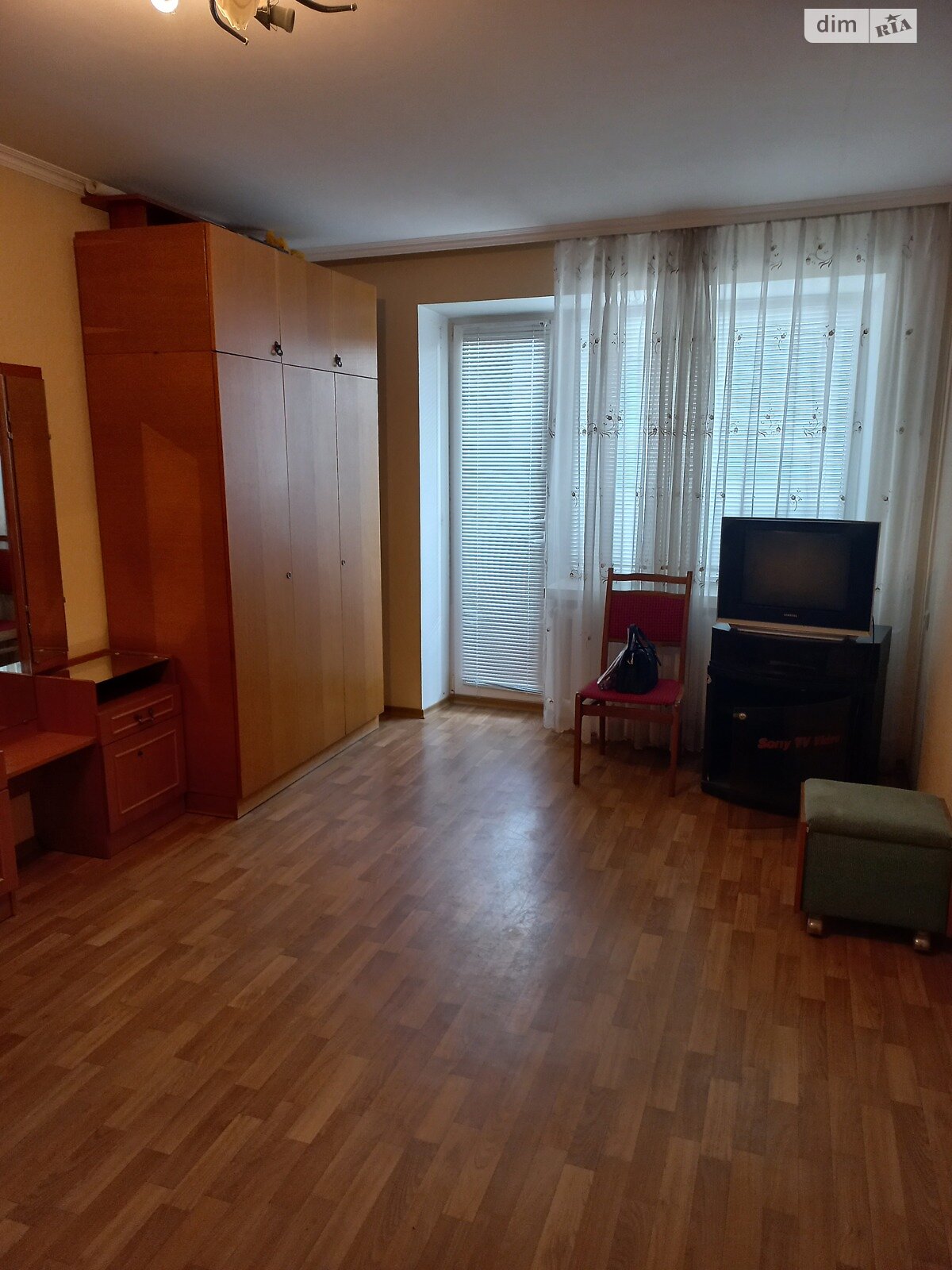 однокімнатна квартира в Хмельницькому, район Виставка, на просп. Миру 80 в довготривалу оренду помісячно фото 1 однокімнатна квартира в Хмельницькому, район Виставка, на просп. Миру 80 в довготривалу оренду помісячно фото 1