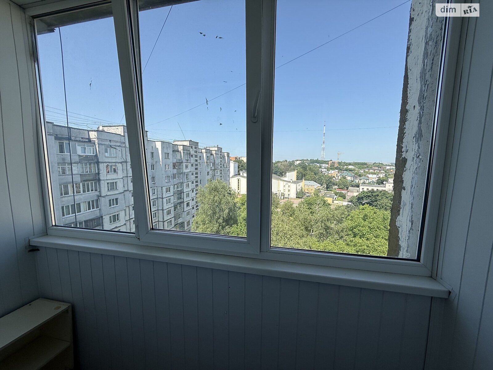 трехкомнатная квартира в Хмельницком, район Выставка, на просп. Мира 53/1 в аренду на долгий срок помесячно фото 1 трехкомнатная квартира в Хмельницком, район Выставка, на просп. Мира 53/1 в аренду на долгий срок помесячно фото 1
