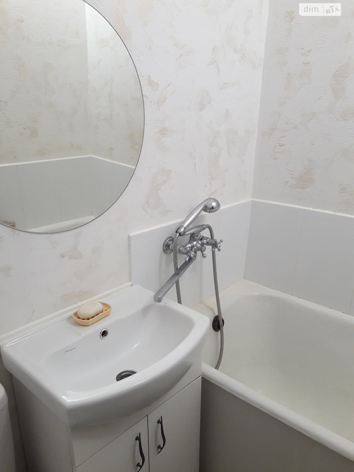 однокомнатная квартира в Хмельницком, район Выставка, на просп. Мира 60 в аренду на долгий срок помесячно фото 1