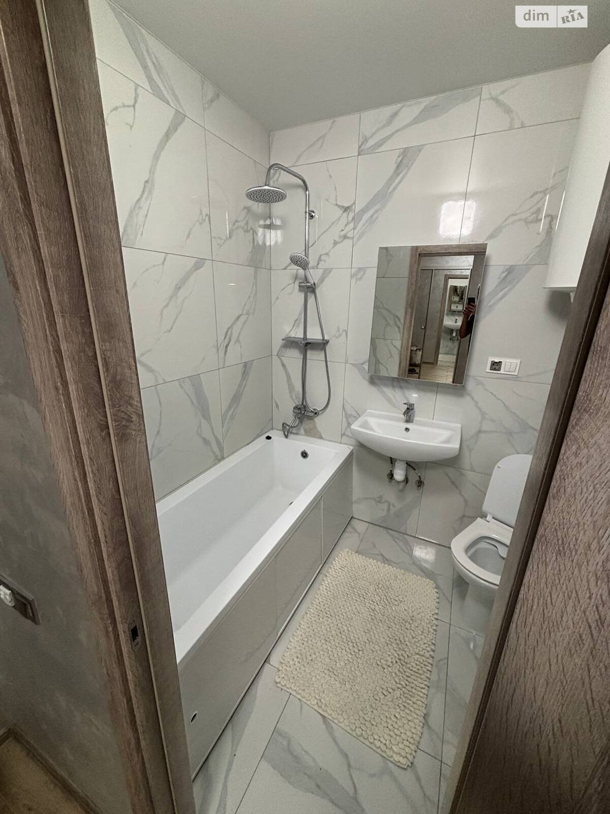 однокомнатная квартира в Хмельницком, район Выставка, на просп. Мира 63В в аренду на долгий срок помесячно фото 1 однокомнатная квартира в Хмельницком, район Выставка, на просп. Мира 63В в аренду на долгий срок помесячно фото 1