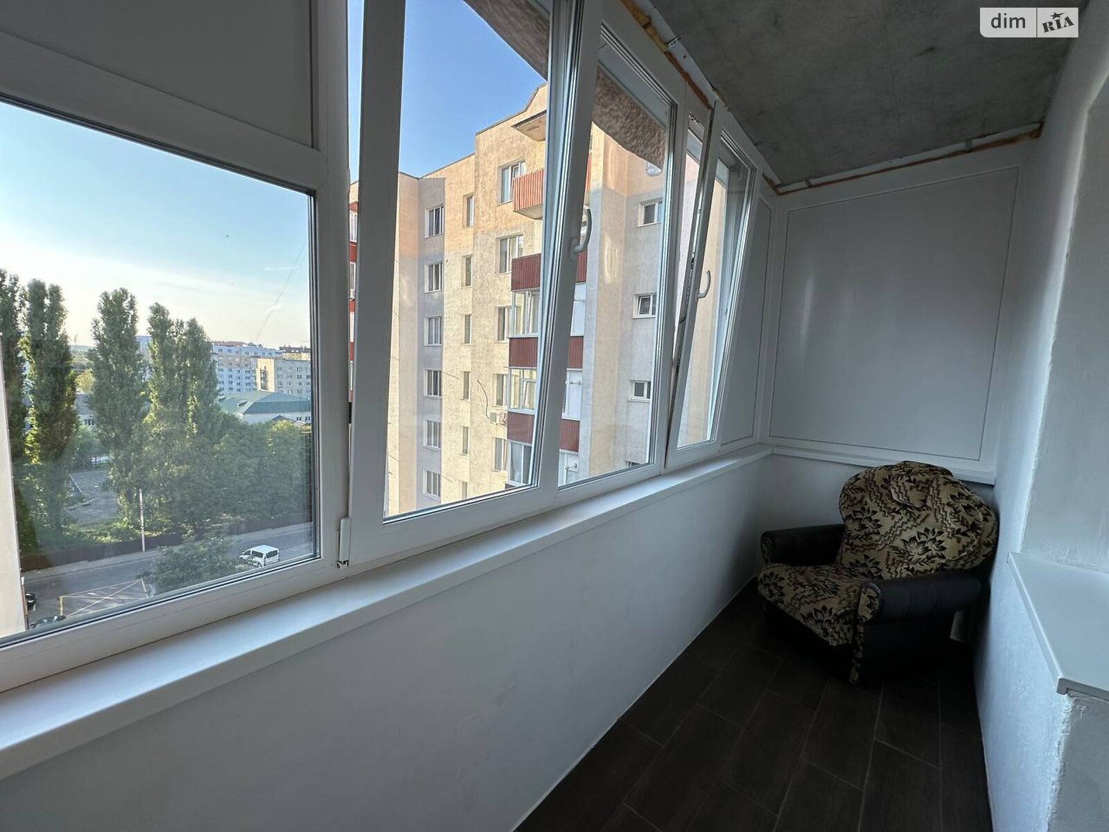 однокімнатна квартира в Хмельницькому, район Виставка, на вул. Озерна 3 в довготривалу оренду помісячно фото 1 однокімнатна квартира в Хмельницькому, район Виставка, на вул. Озерна 3 в довготривалу оренду помісячно фото 1