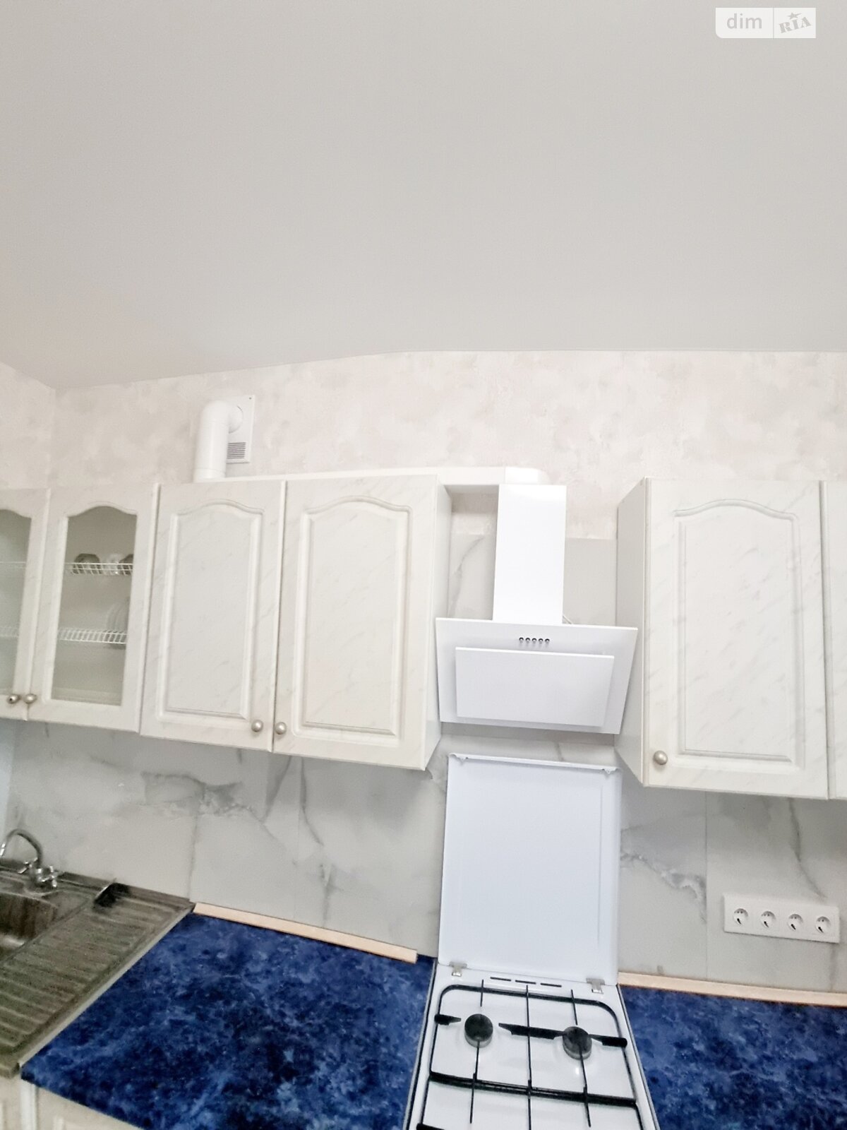 однокімнатна квартира в Хмельницькому, район Виставка, на вул. Озерна в довготривалу оренду помісячно фото 1