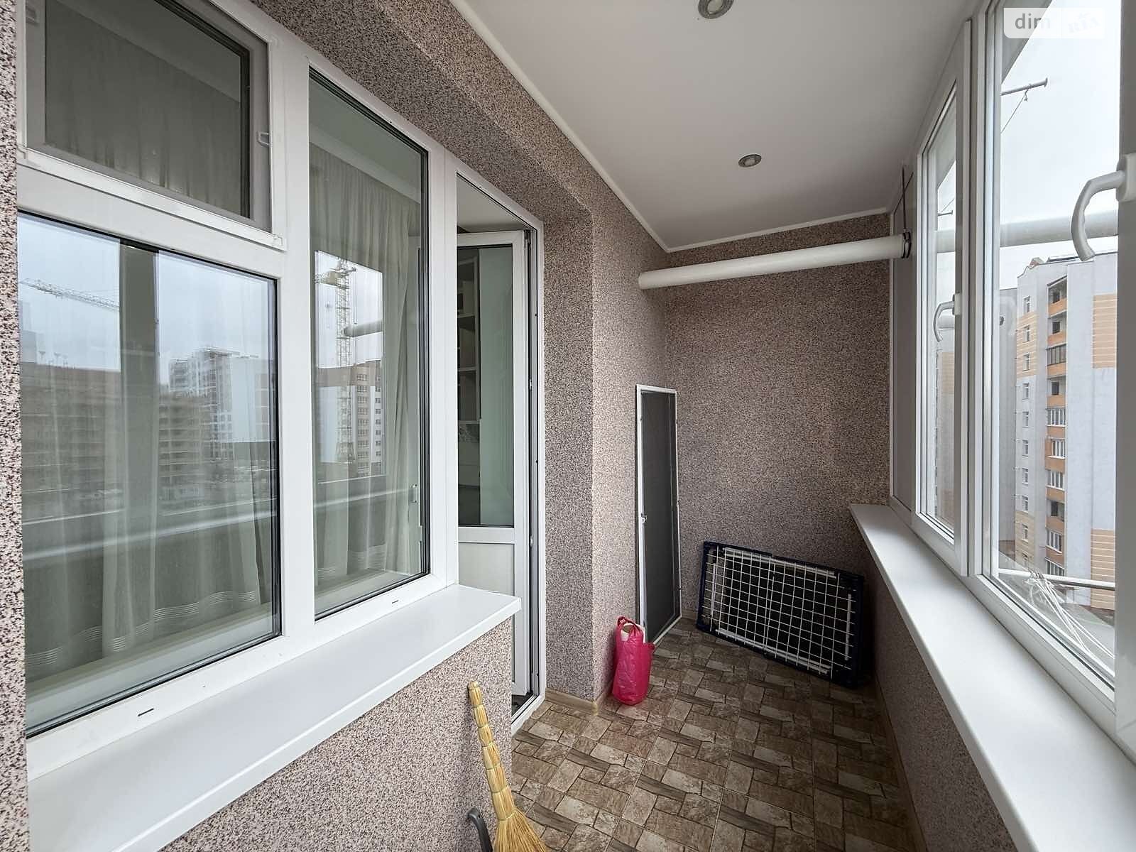 однокомнатная квартира в Хмельницком, район Выставка, на ул. Озерная 6/3 в аренду на долгий срок помесячно фото 1