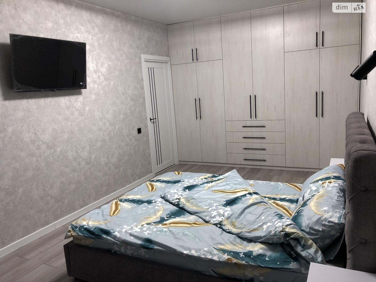 двухкомнатная квартира в Хмельницком, район Выставка, на ул. Панаса Мирного 11 в аренду на долгий срок помесячно фото 1 двухкомнатная квартира в Хмельницком, район Выставка, на ул. Панаса Мирного 11 в аренду на долгий срок помесячно фото 1