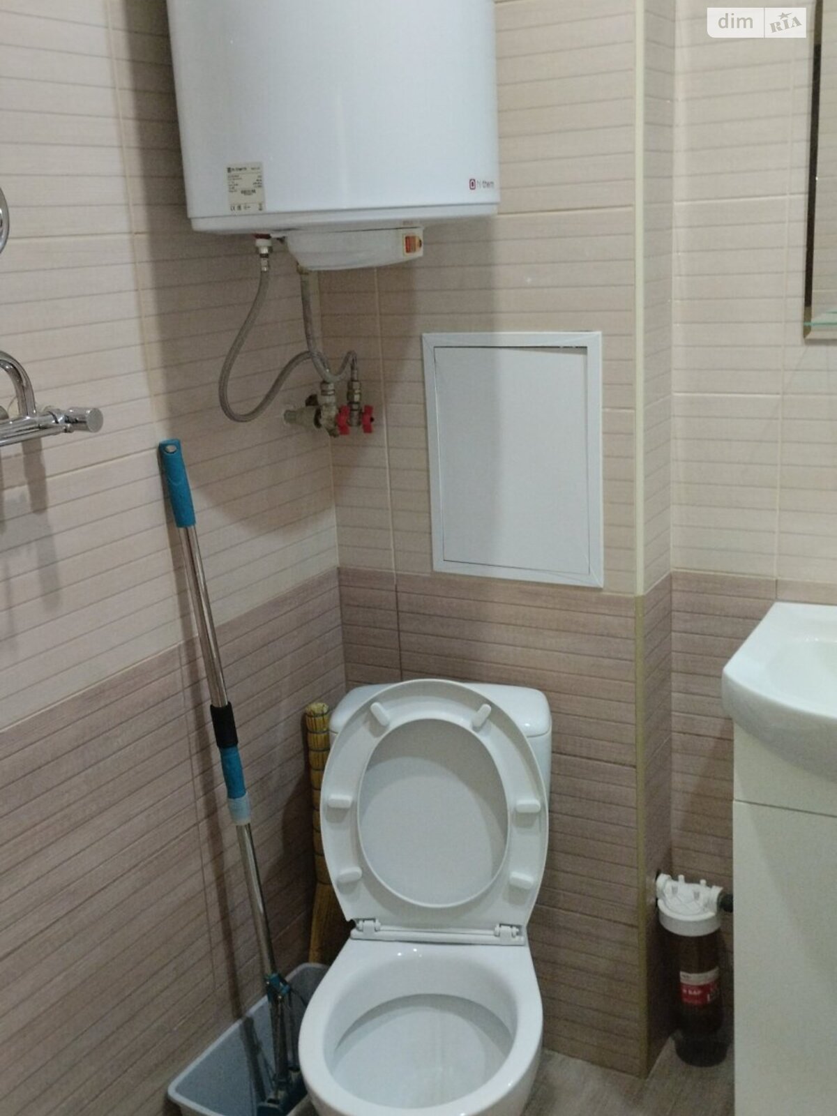 однокімнатна квартира в Хмельницькому, район Виставка, на вул. Панаса Мирного 1 в довготривалу оренду помісячно фото 1 однокімнатна квартира в Хмельницькому, район Виставка, на вул. Панаса Мирного 1 в довготривалу оренду помісячно фото 1