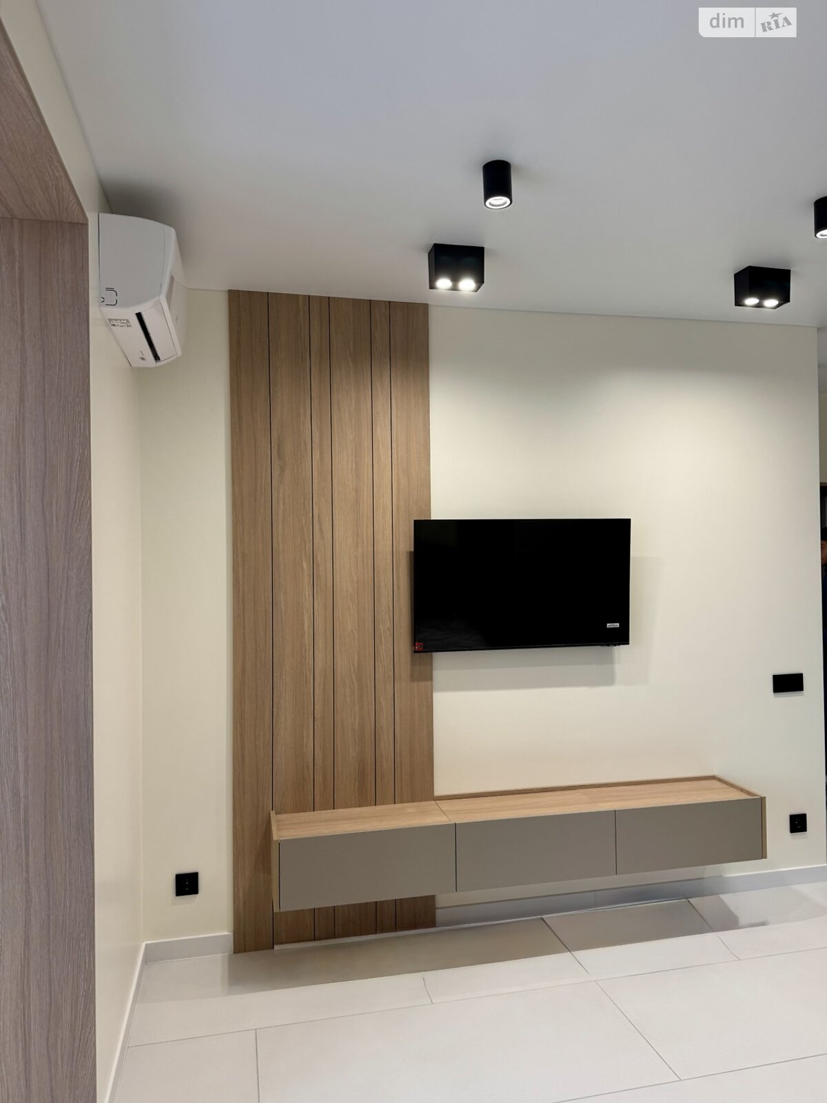 однокімнатна квартира в Хмельницькому, район Виставка, на вул. Панаса Мирного 9 в довготривалу оренду помісячно фото 1 однокімнатна квартира в Хмельницькому, район Виставка, на вул. Панаса Мирного 9 в довготривалу оренду помісячно фото 1