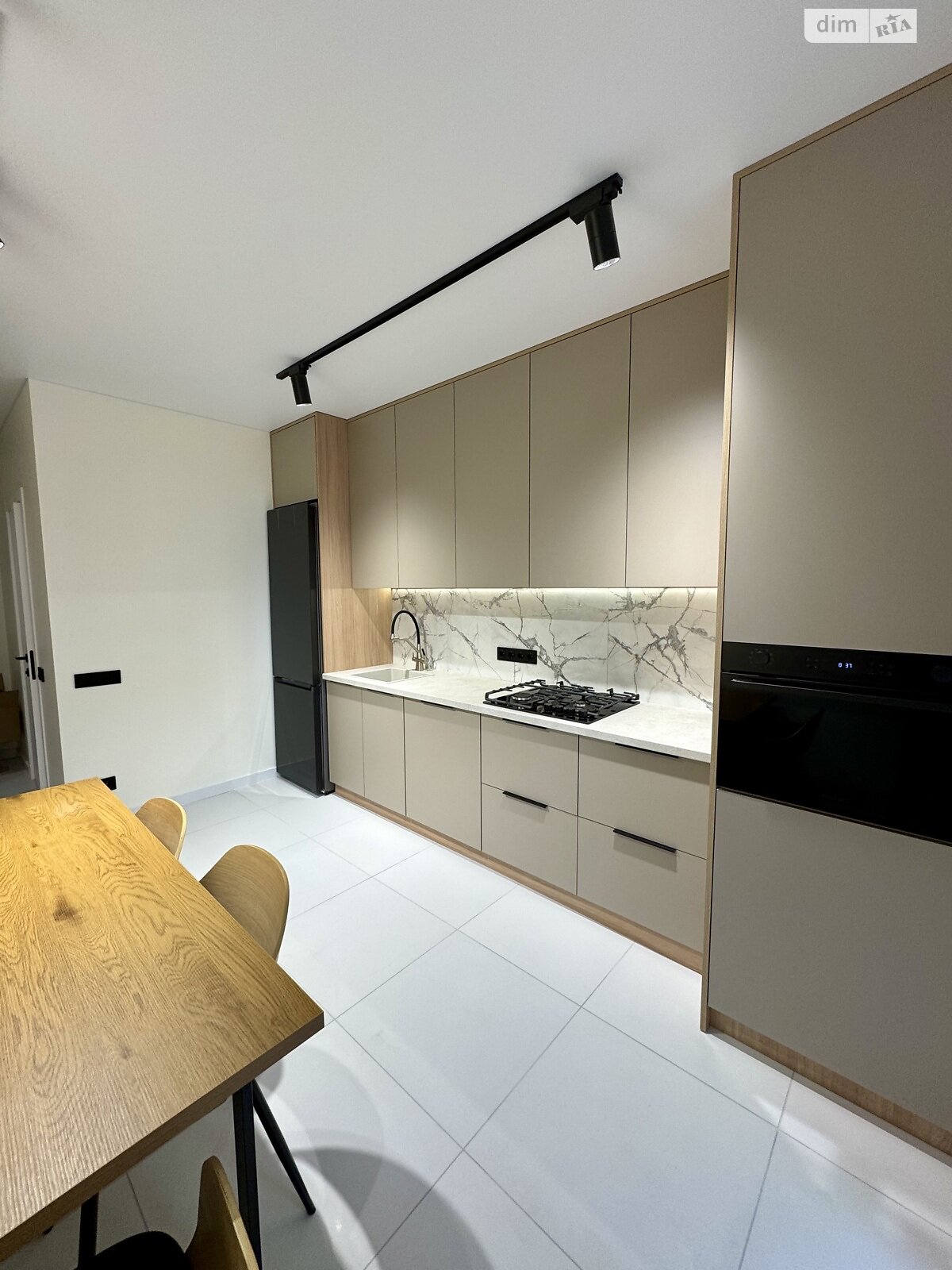 двокімнатна квартира в Хмельницькому, район Виставка, на вул. Панаса Мирного 9 в довготривалу оренду помісячно фото 1 двокімнатна квартира в Хмельницькому, район Виставка, на вул. Панаса Мирного 9 в довготривалу оренду помісячно фото 1