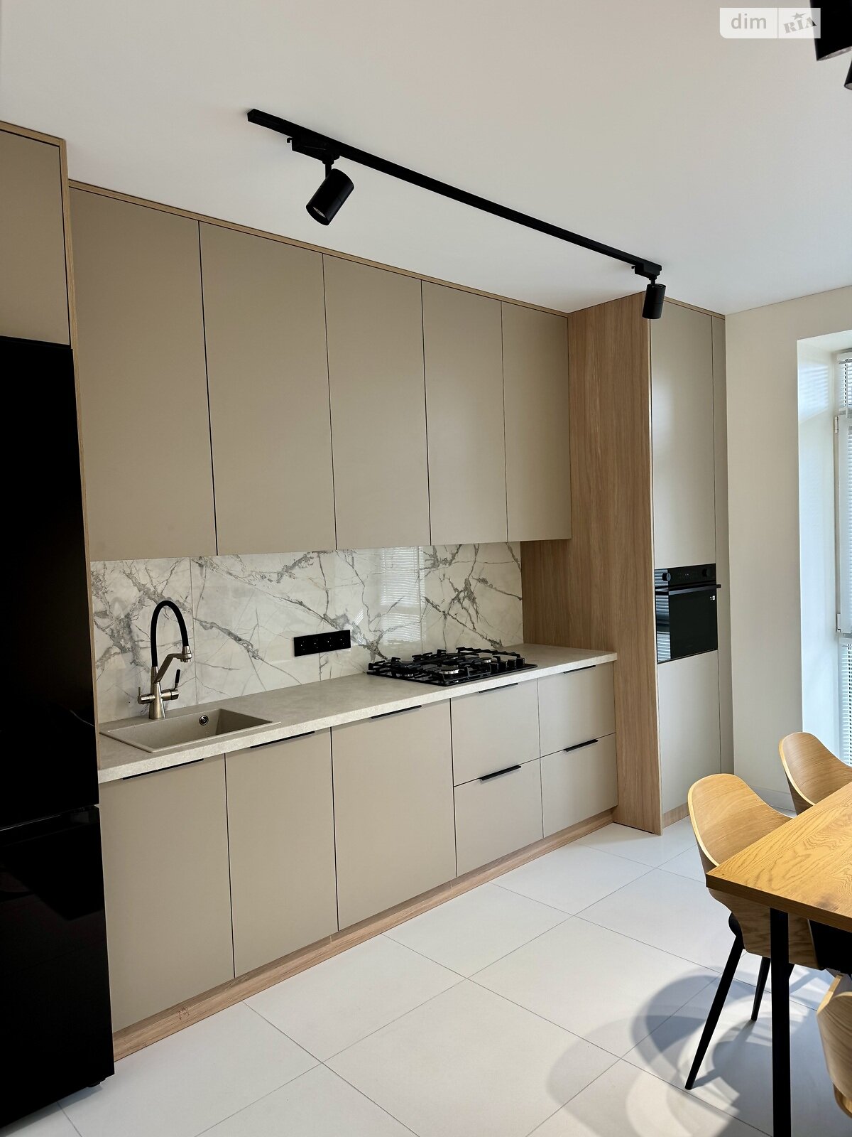 двокімнатна квартира в Хмельницькому, район Виставка, на вул. Панаса Мирного 9 в довготривалу оренду помісячно фото 1 двокімнатна квартира в Хмельницькому, район Виставка, на вул. Панаса Мирного 9 в довготривалу оренду помісячно фото 1