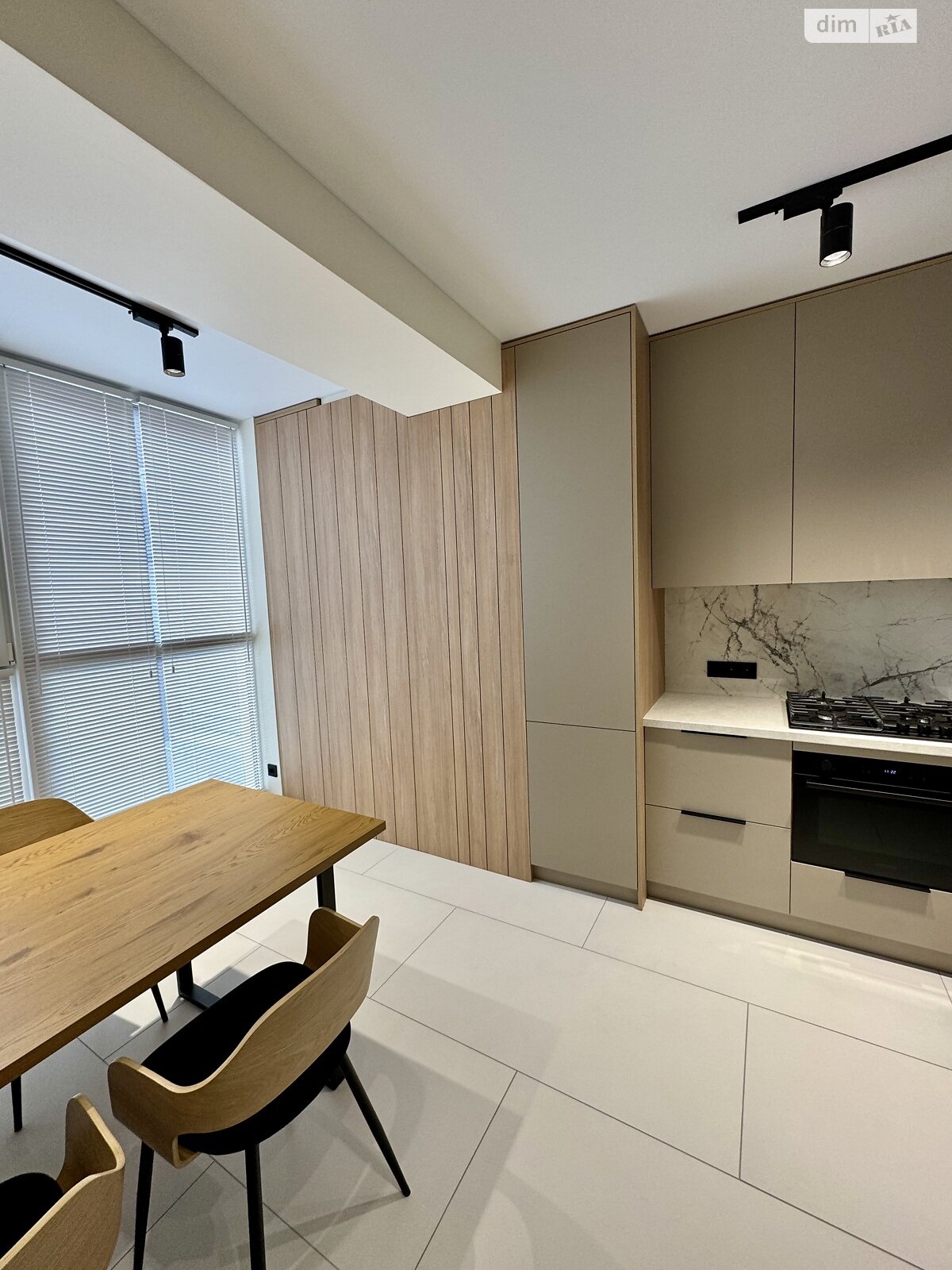 однокімнатна квартира в Хмельницькому, район Виставка, на вул. Панаса Мирного 9 в довготривалу оренду помісячно фото 1 однокімнатна квартира в Хмельницькому, район Виставка, на вул. Панаса Мирного 9 в довготривалу оренду помісячно фото 1