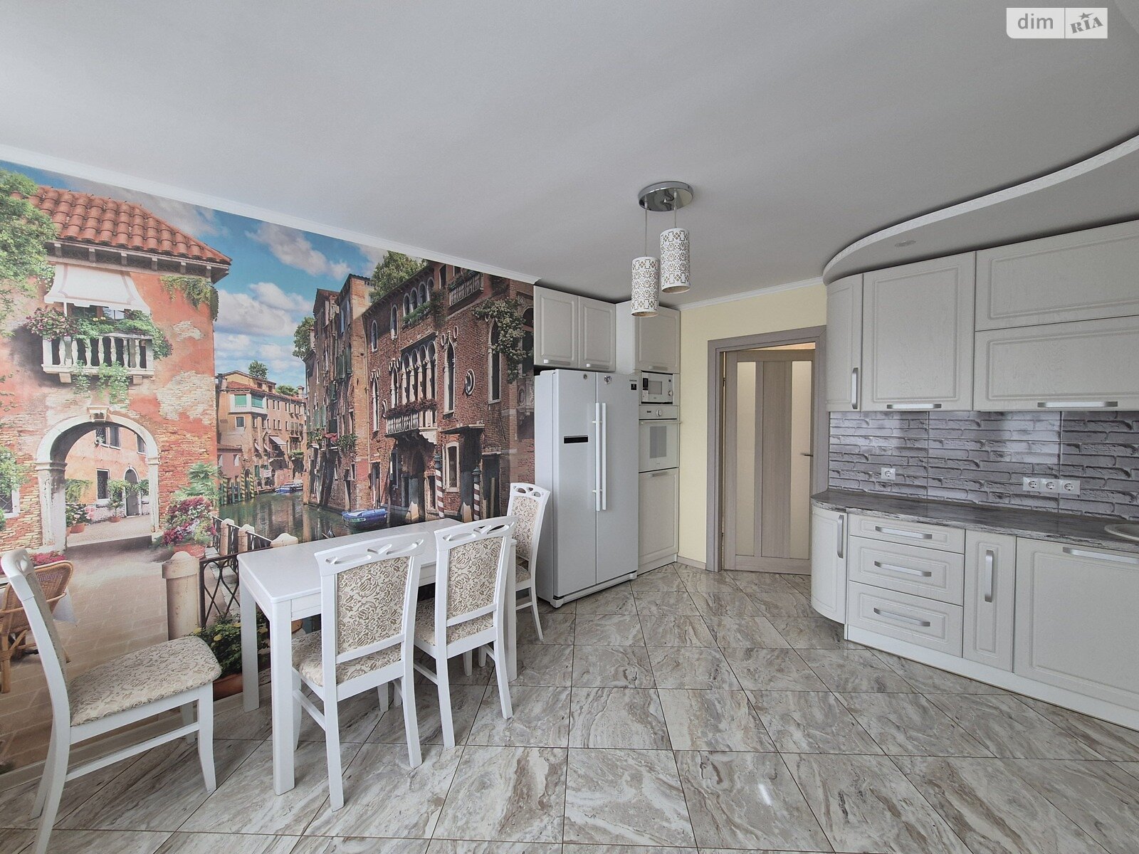 двухкомнатная квартира в Хмельницком, район Выставка, на ул. Панаса Мирного 7/1 в аренду на долгий срок помесячно фото 1 двухкомнатная квартира в Хмельницком, район Выставка, на ул. Панаса Мирного 7/1 в аренду на долгий срок помесячно фото 1